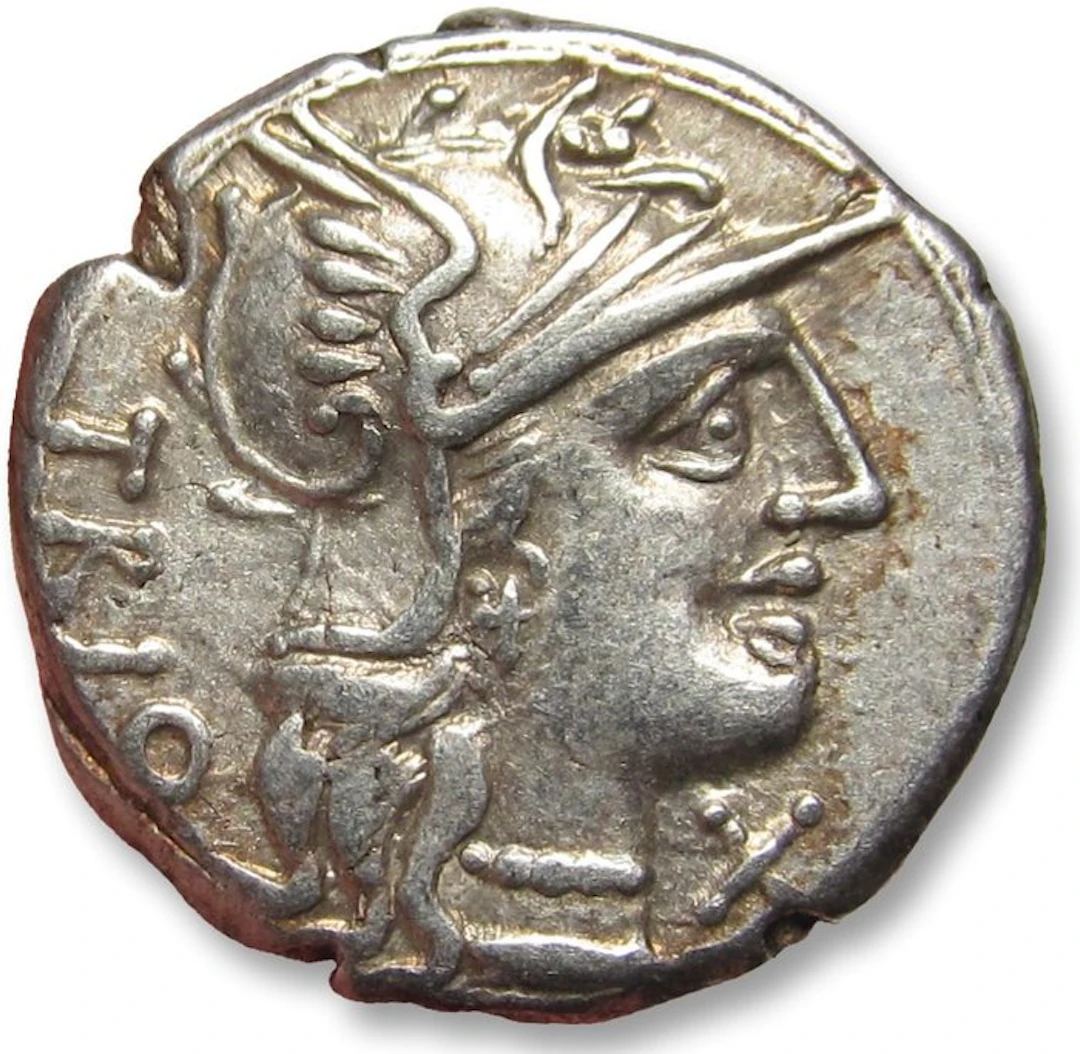 Roman Republic Denarius Cn. Lucretius Trio, Rome 136 B.C.