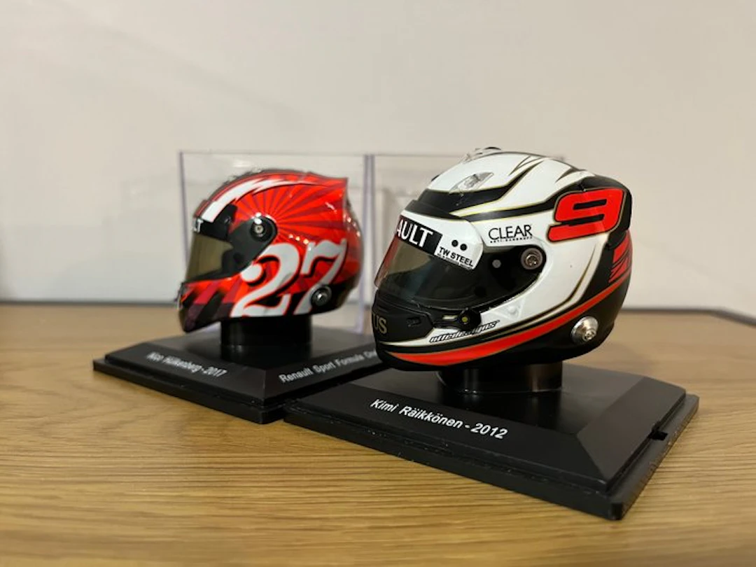 Spark 1:5 - Model race car (2) - Renault F1 Drivers Pack...