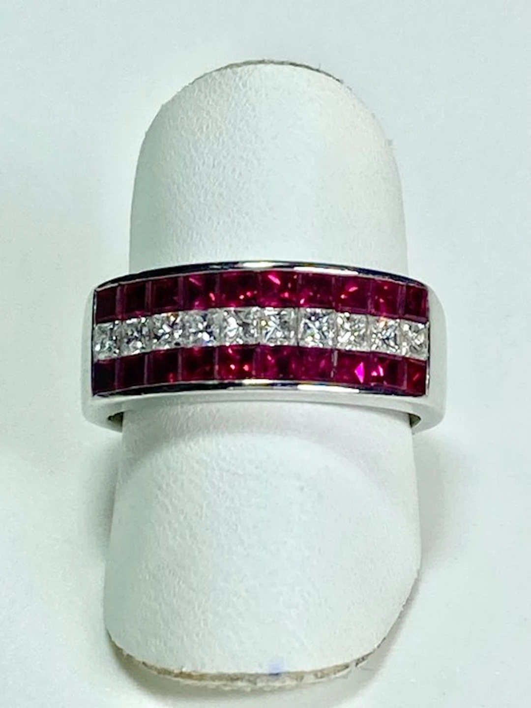 Eternity ring - 18 kt