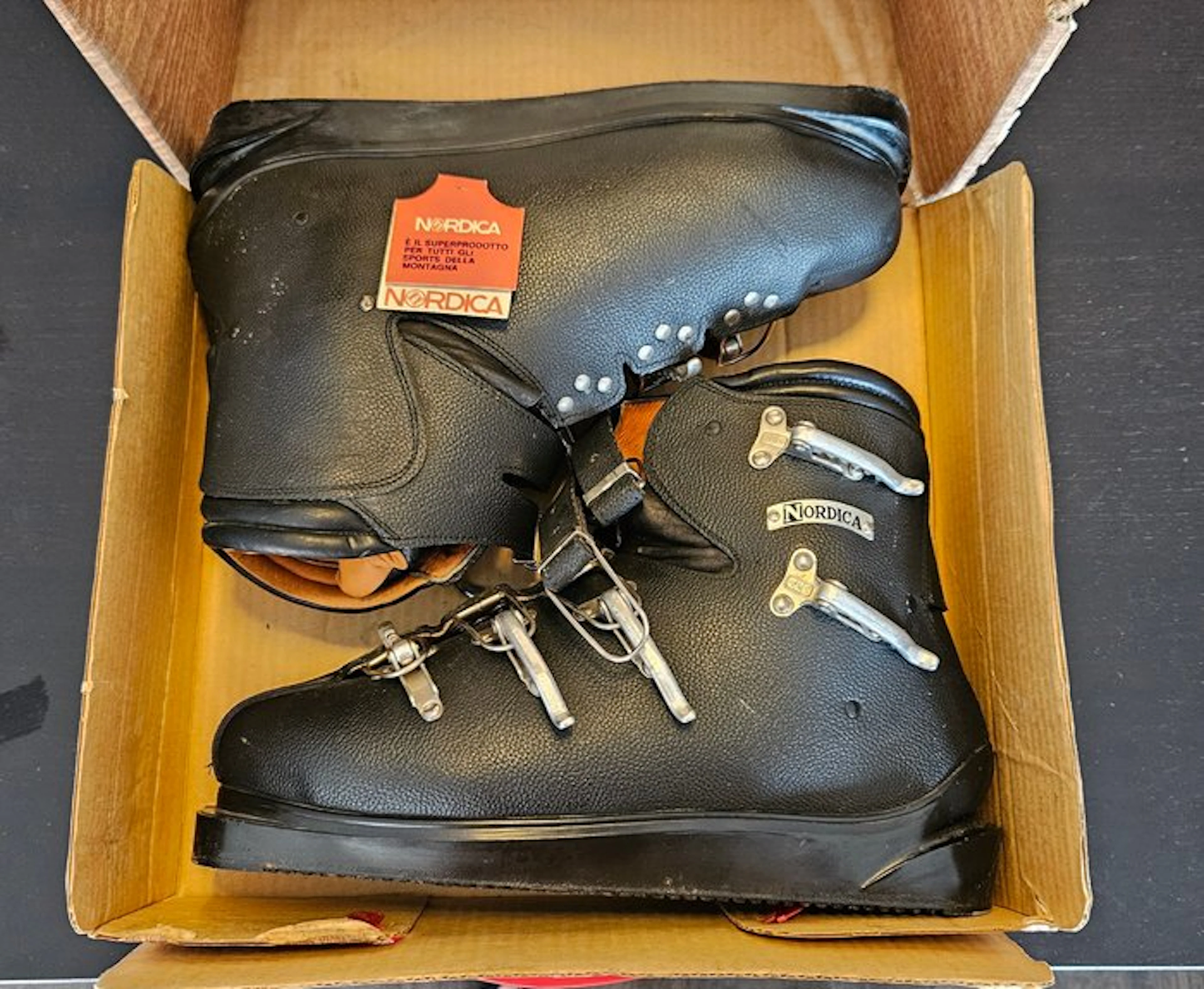 Sci - ski boots