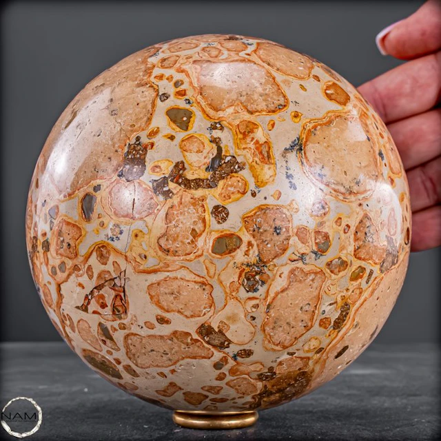 Leopard Jasper Sphere – Fascinating natural artwork- 2172.78 g