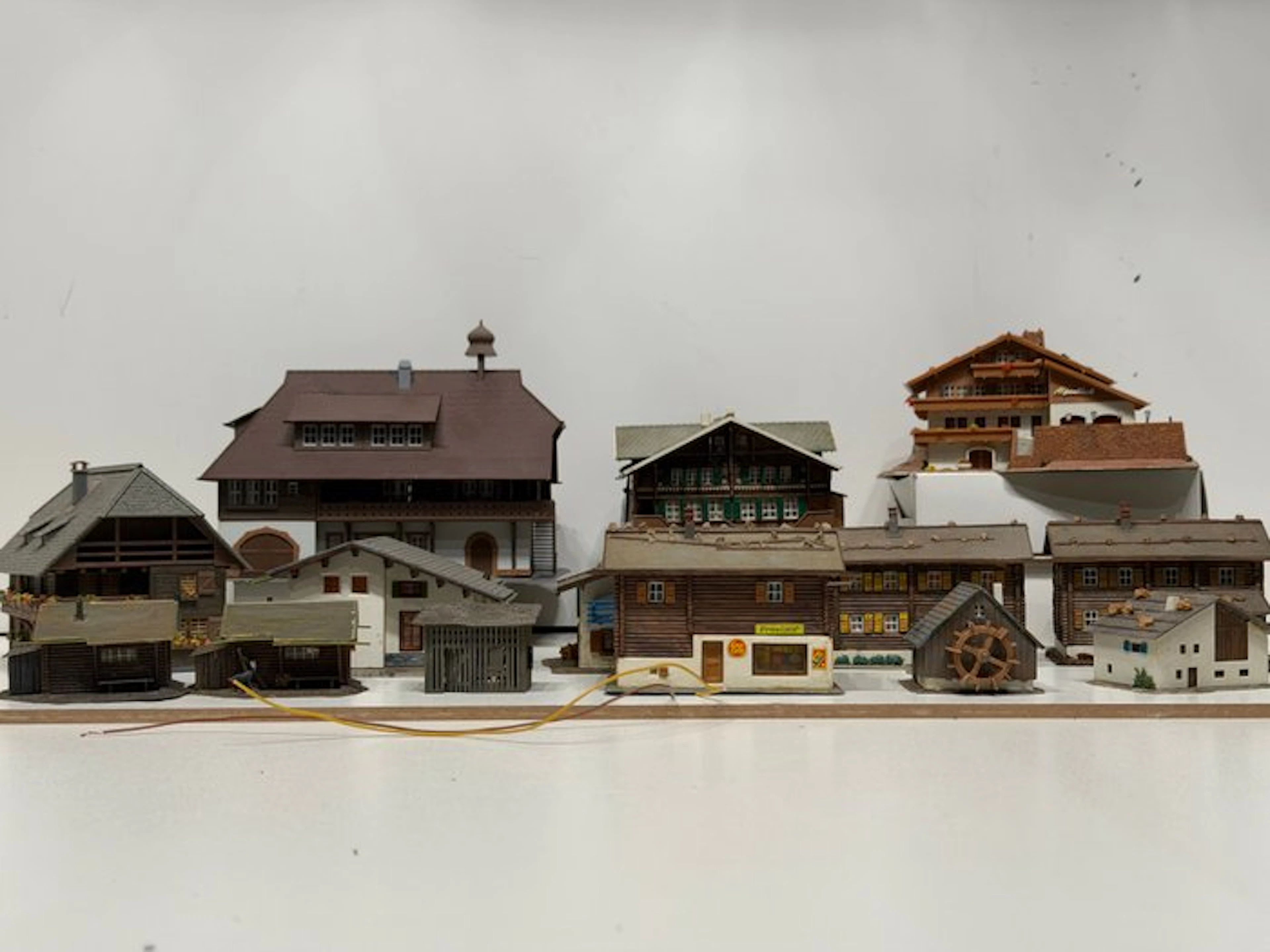 Faller, Kibri H0 - Model train buildings (14) - Mountain village