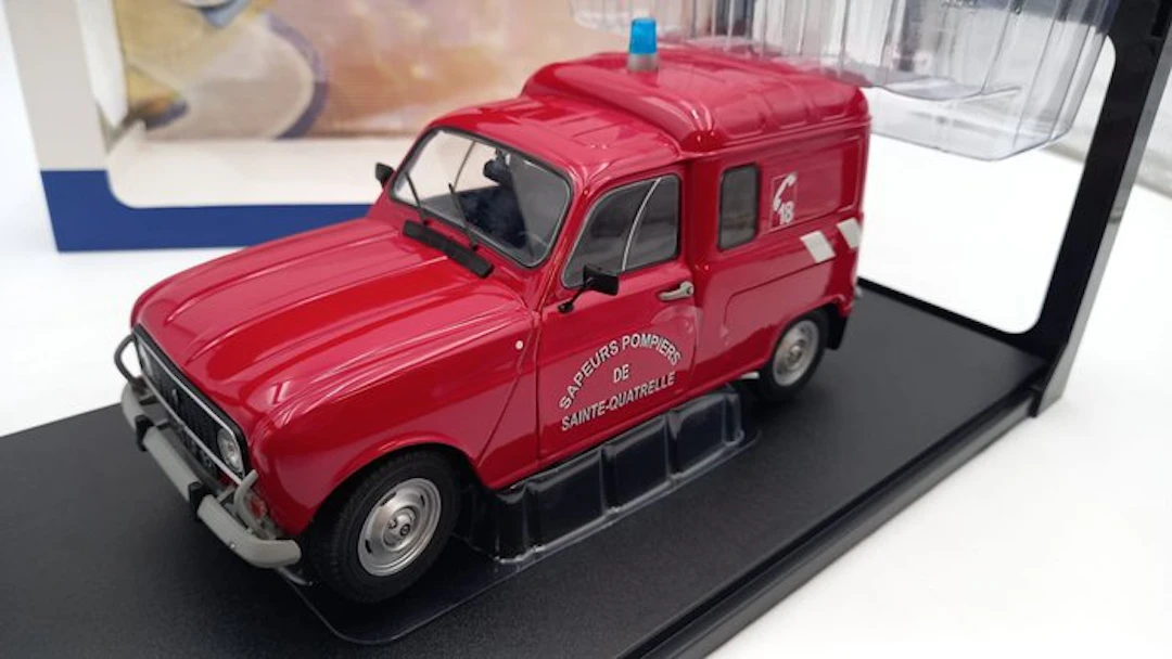 Solido 1:18 - Model car - Renault 4LF4 Pomper Vigili del fuoco 1976 - (cod.G26)