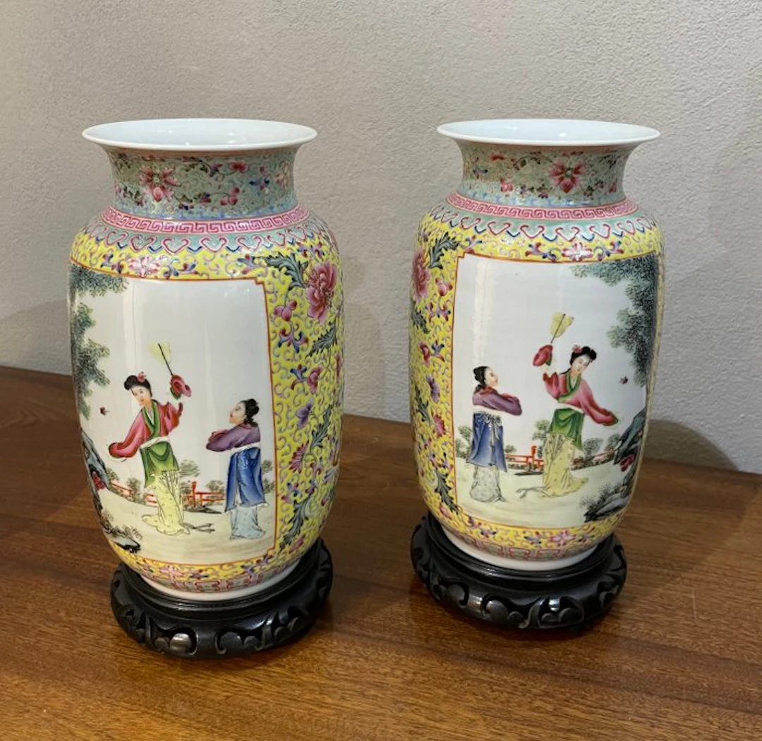 Vase - Ceramic - China - Rosa Family