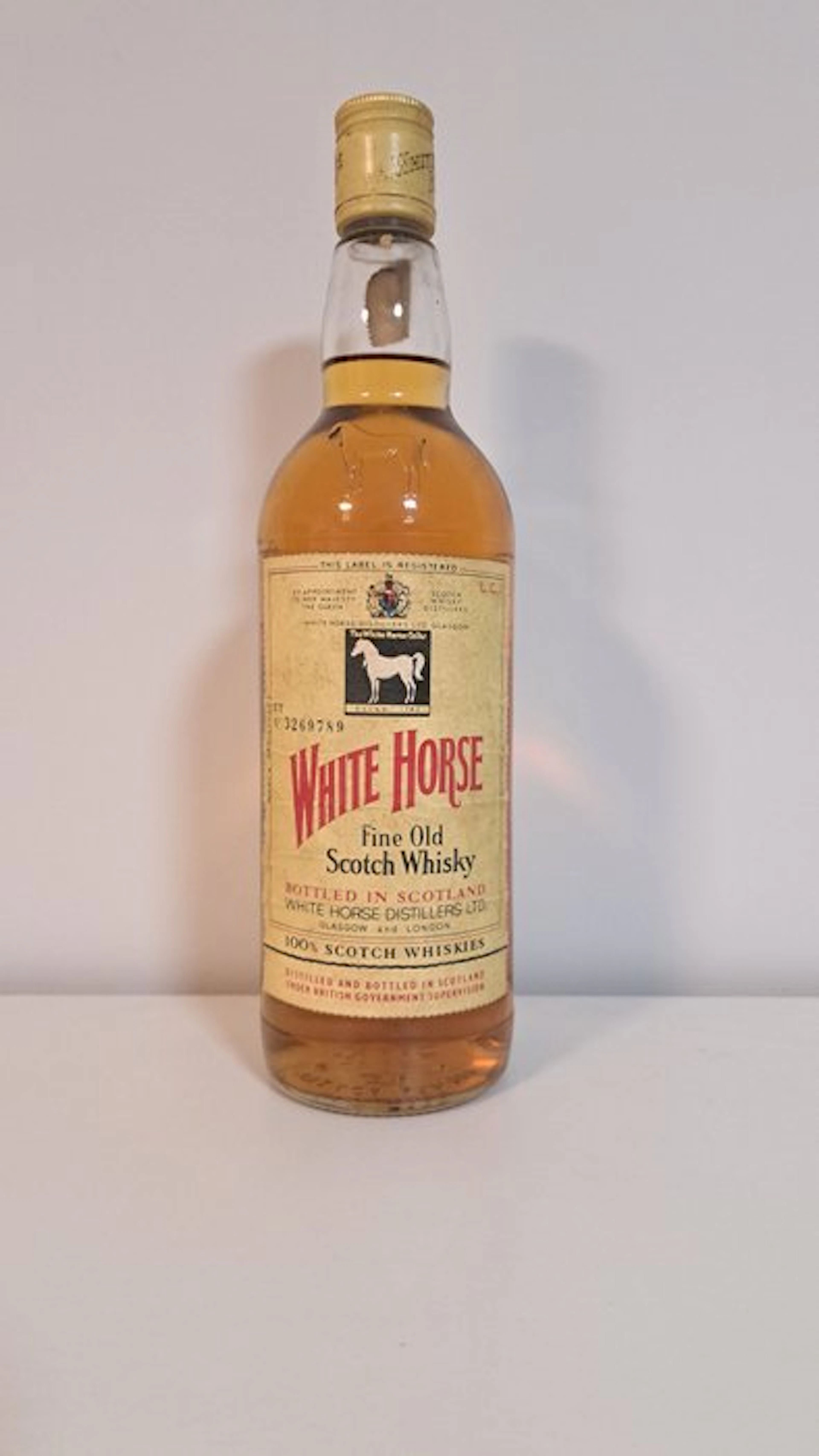 White Horse Fine Old Scotch Whisky - White Horse Distillers Ltd -