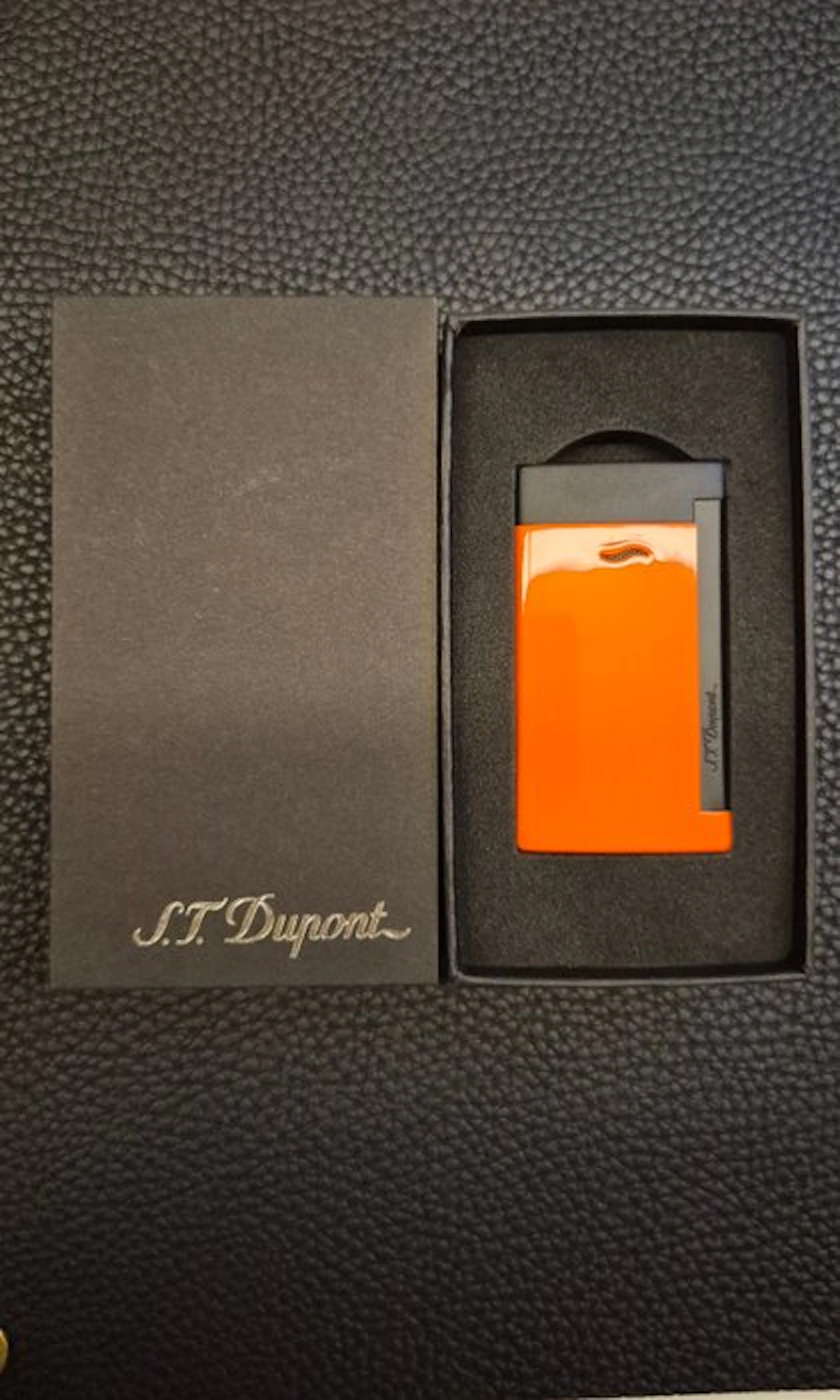 S.T. Dupont - Lighter - Lacquer