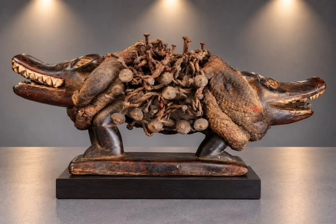 EXCEPTIONAL NKISI NKONDI CLOTHED STATUE – MAGICAL...