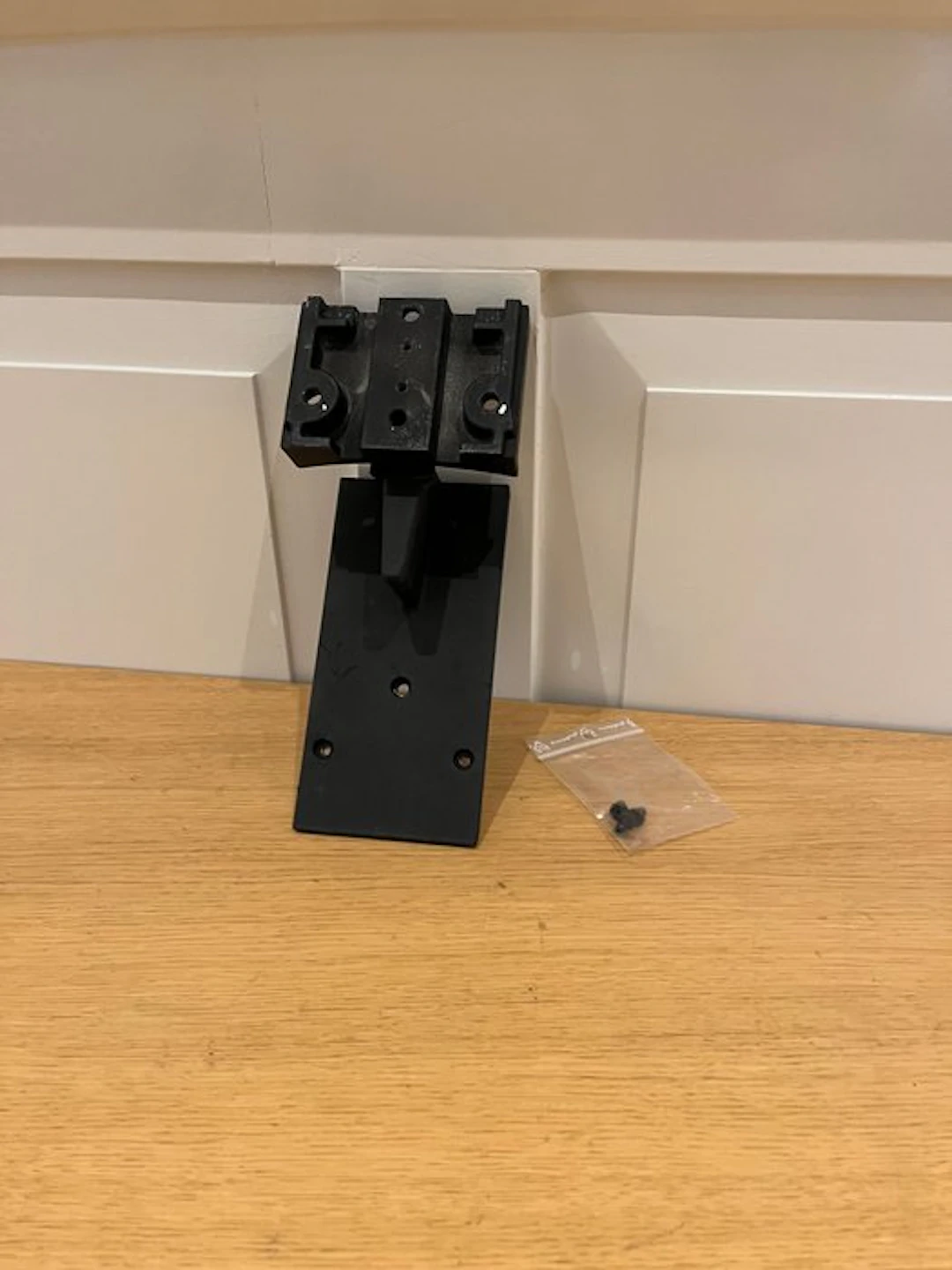 Bang & Olufsen - Beosound 7-4 Wall Bracket Speaker