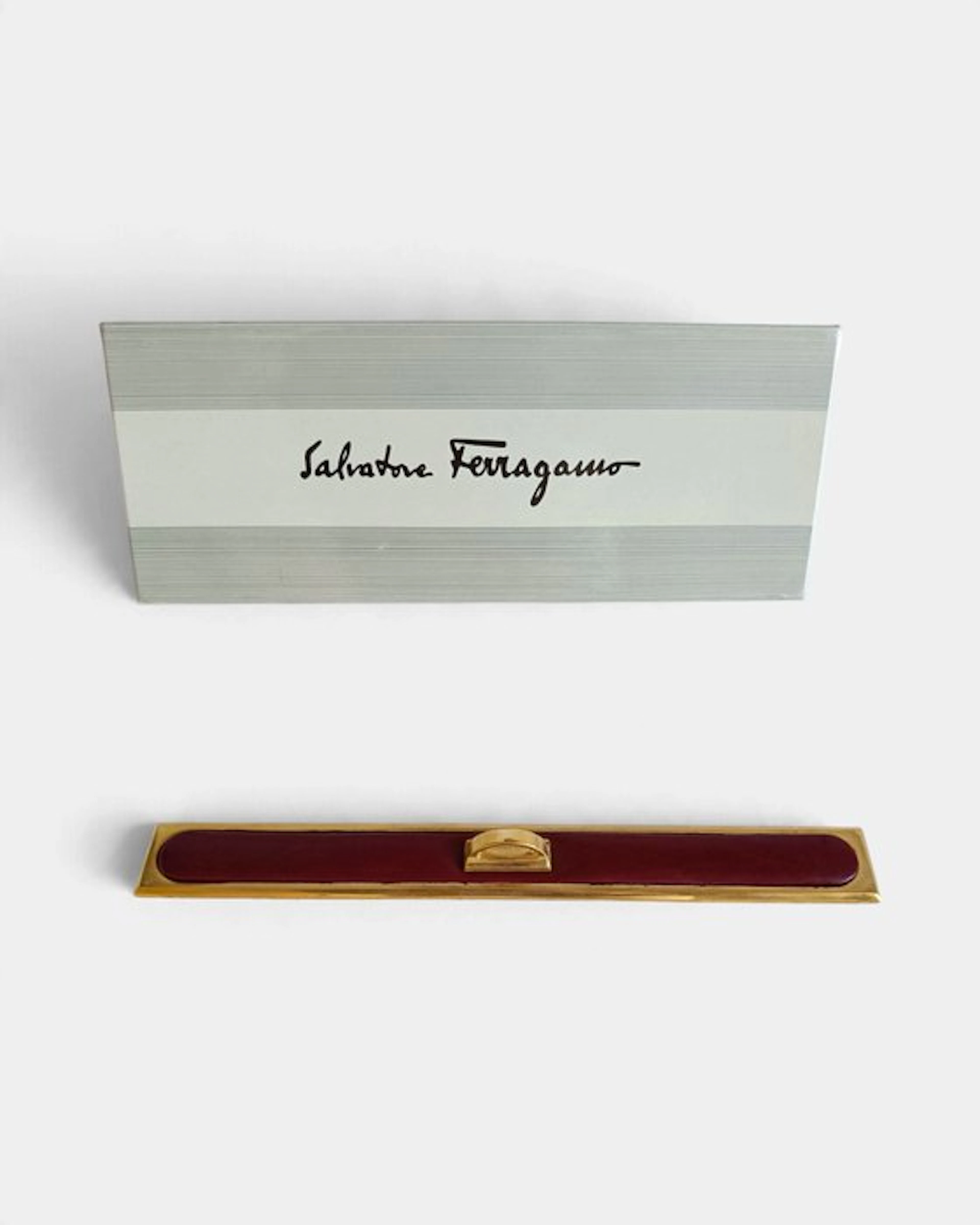 Salvatore Ferragamo - Paperweight - Gold-plated