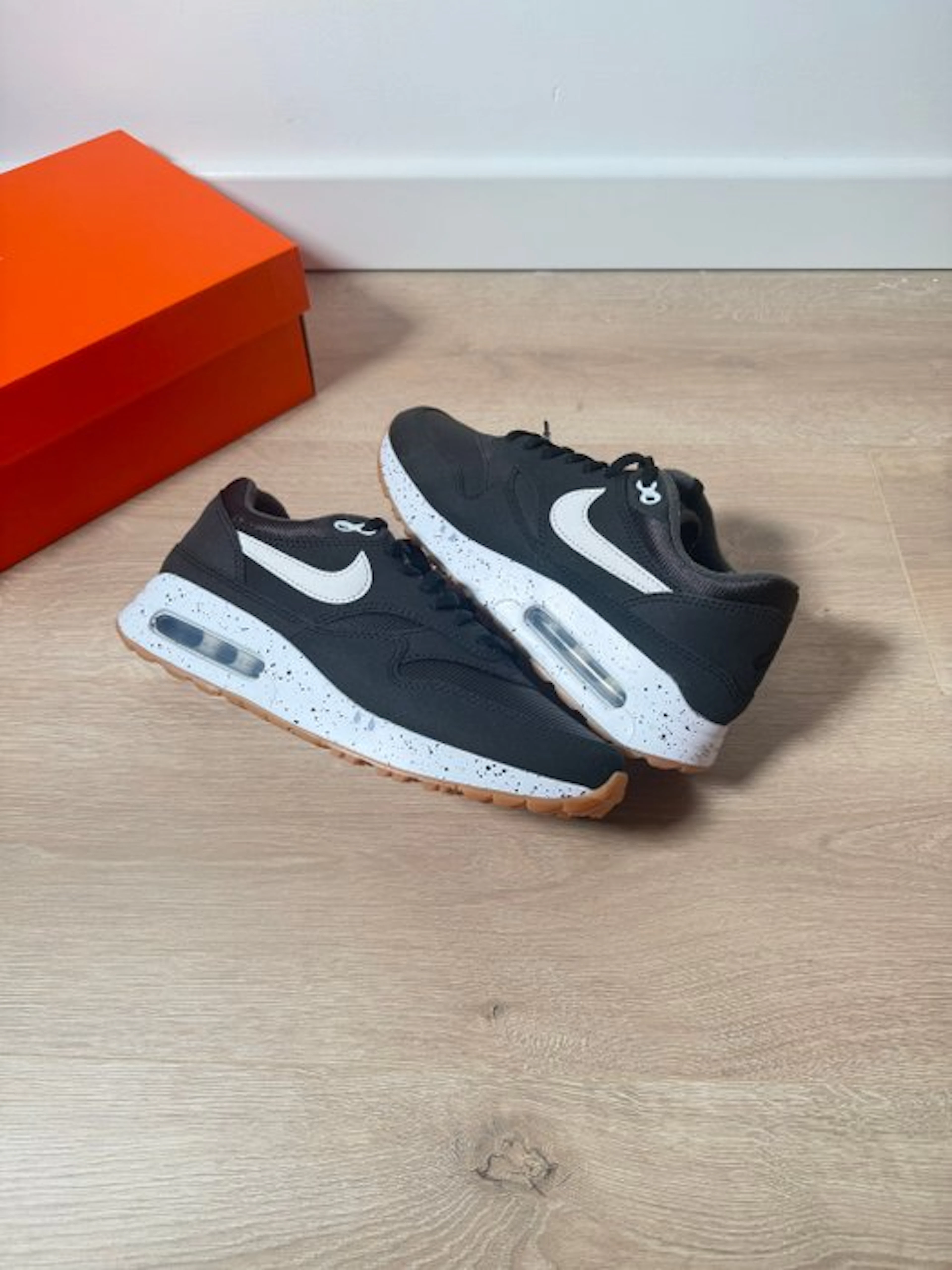 Nike - Sneakers - Size: EU 36.5 - New with tags