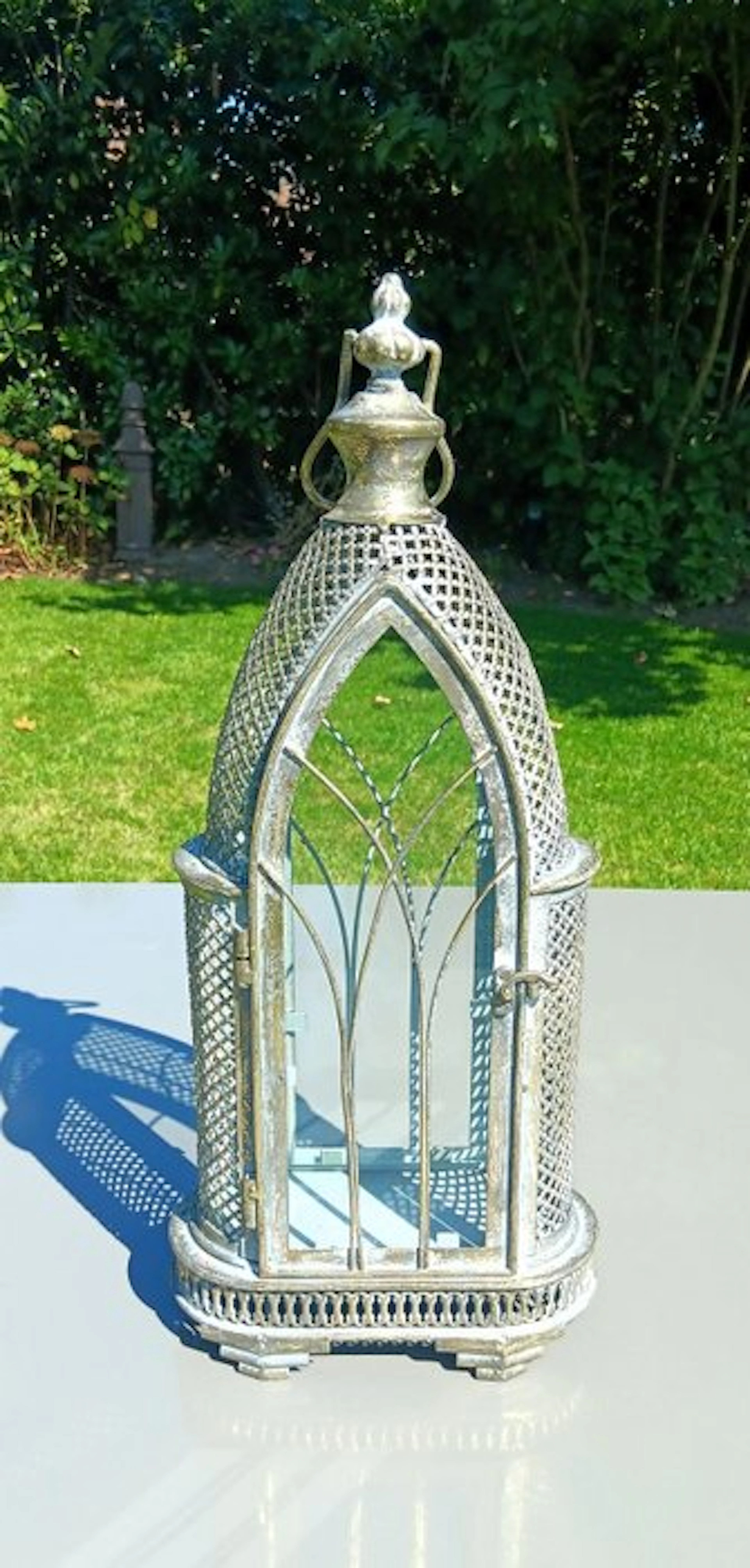 Lantern - Chic lantern. - metal glass