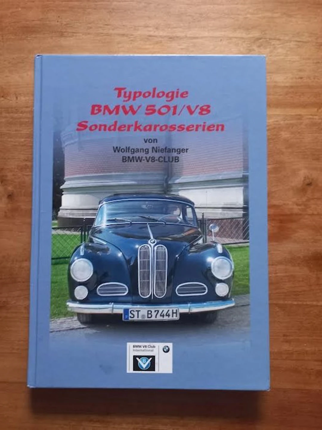 Book - BMW - Typologie BMW 501/V8 Sonderkarosserien - 2011