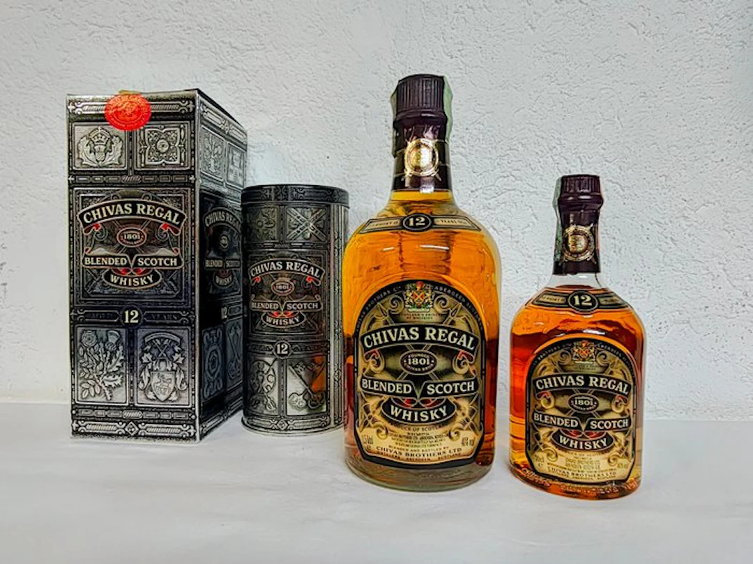 Chivas Regal 12 years old - b. 1990s, 2000s - 1.5 Litres, 70cl - 2 bottles