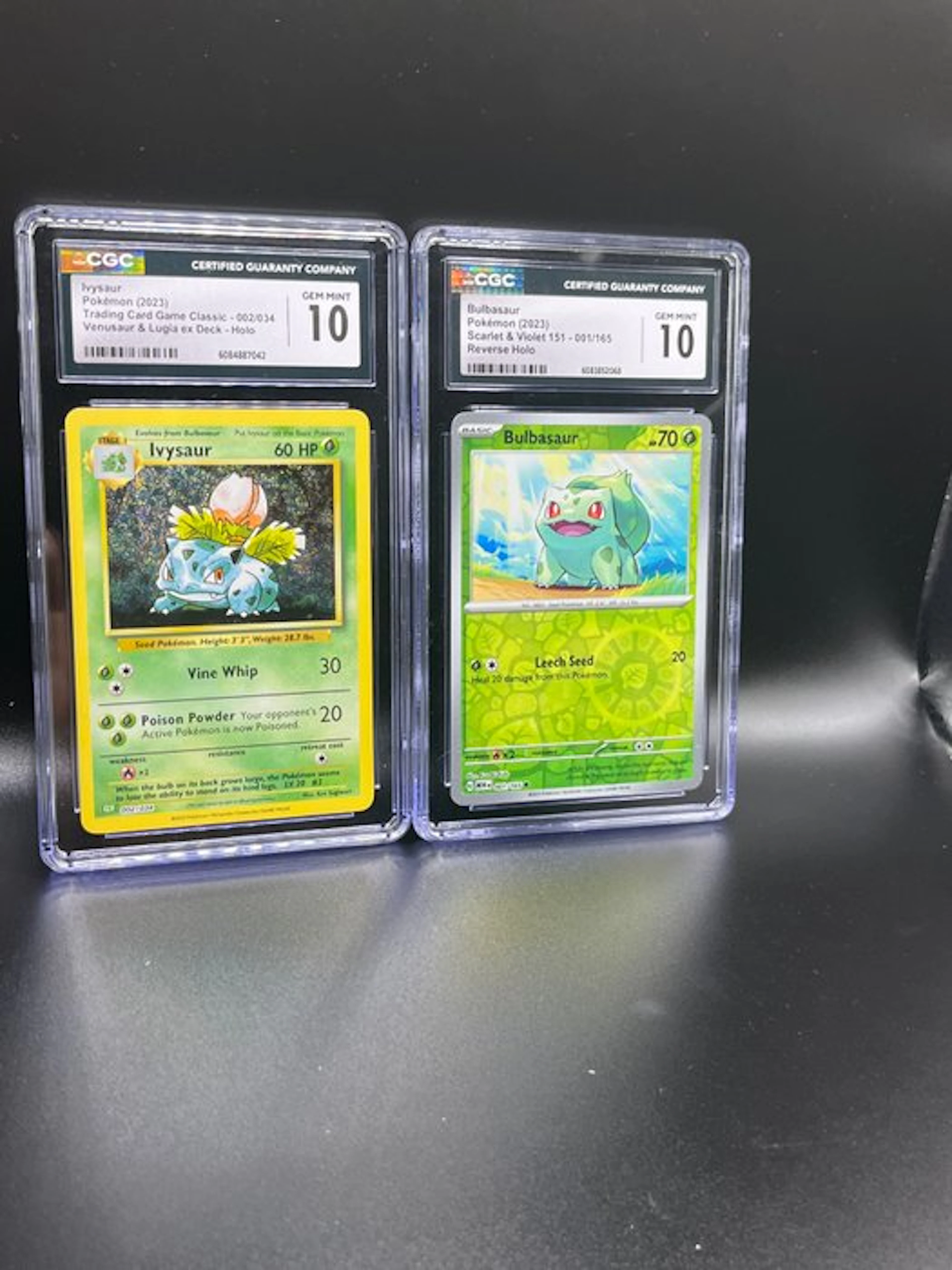 Pokémon - 2 Graded card Ivysaur Classic Collection & Bulbasaur 151 - CGC 10