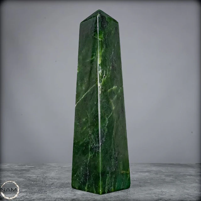 Natural high-quality nephrite jade. Obelisk- 1548.39 g