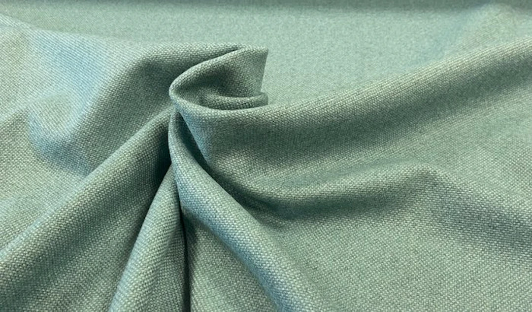 1743★ Soft wool-blend woven fabric in sea blue