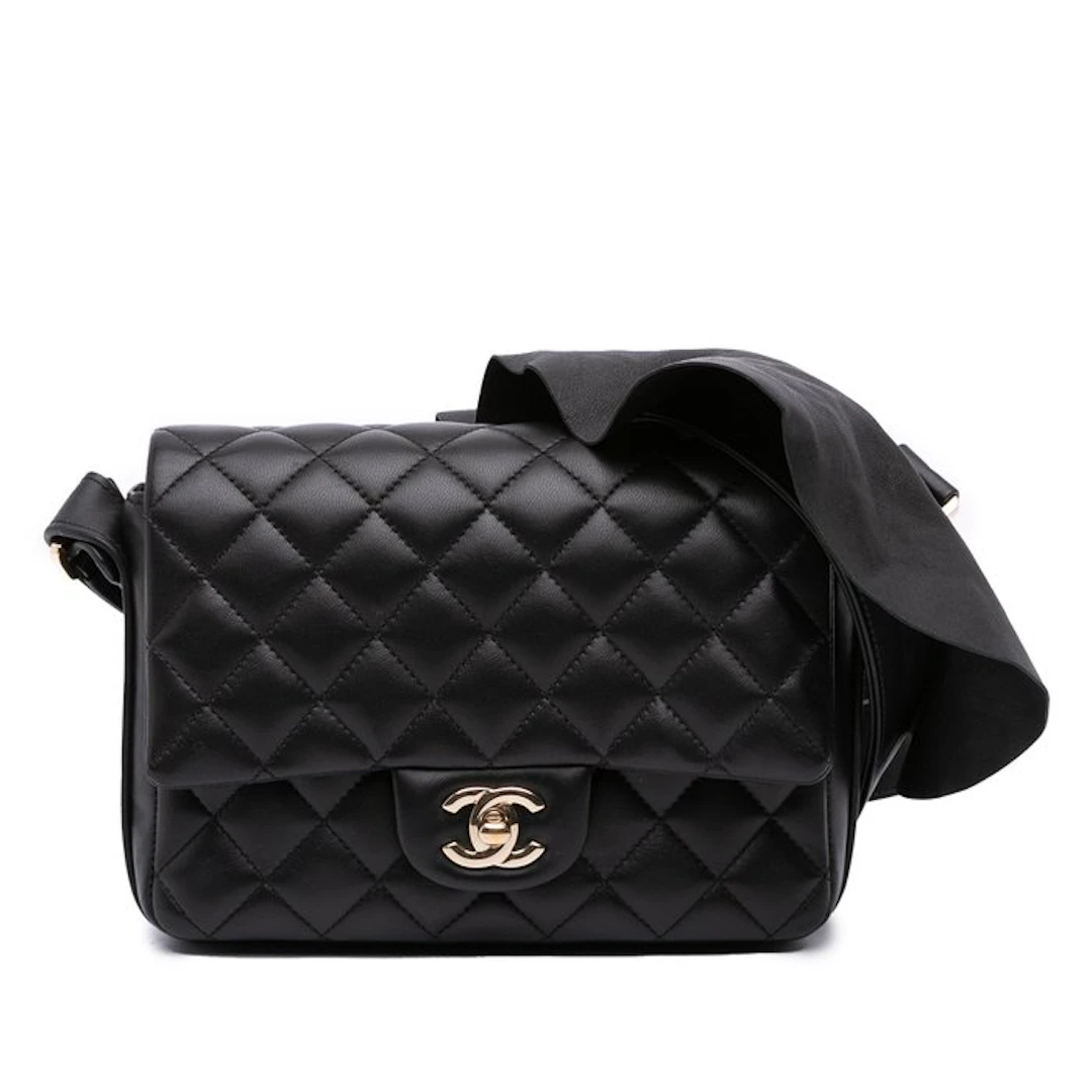 Chanel - Quilted Calfskin Bolero de Chanel Flap - Bag