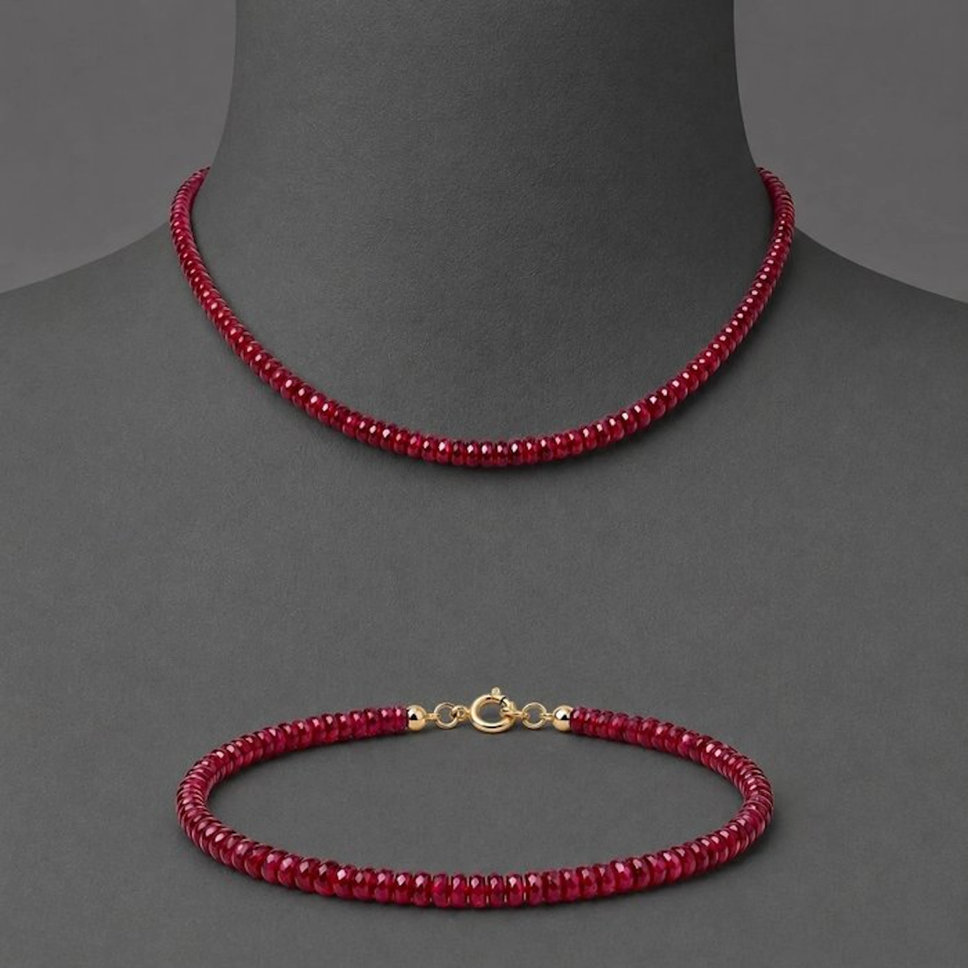 Ruby - Silver - 2 piece jewellery set