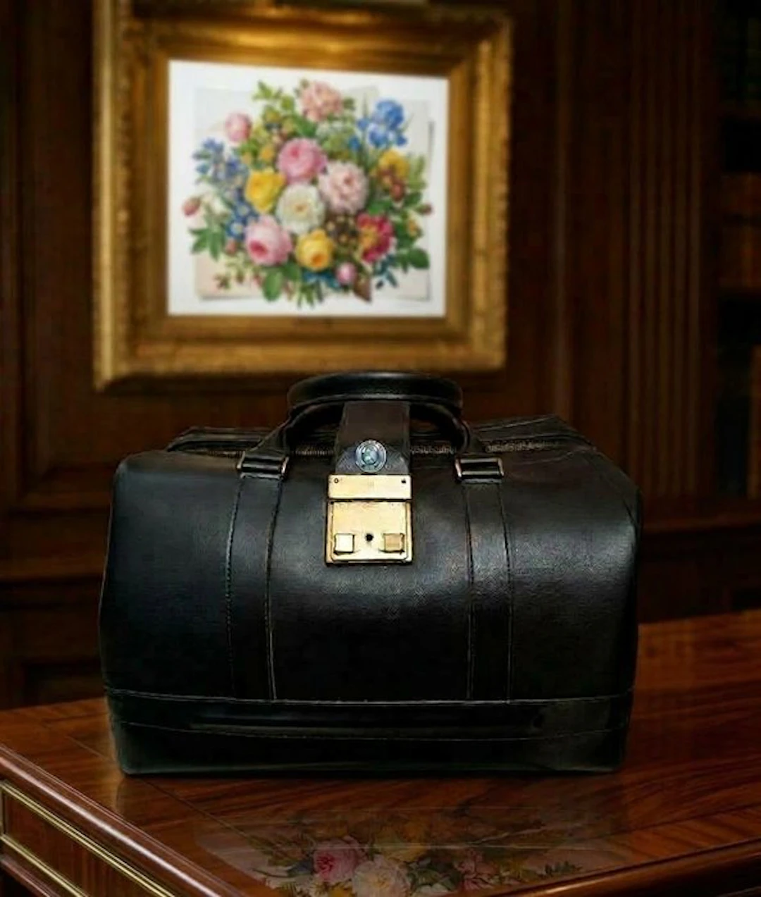 Original leather luggage bag for BMW France