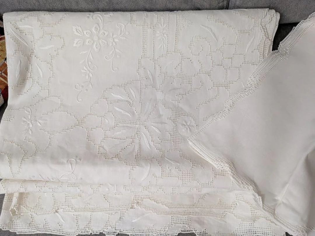 Tablecloth - 270 cm - 280 cm