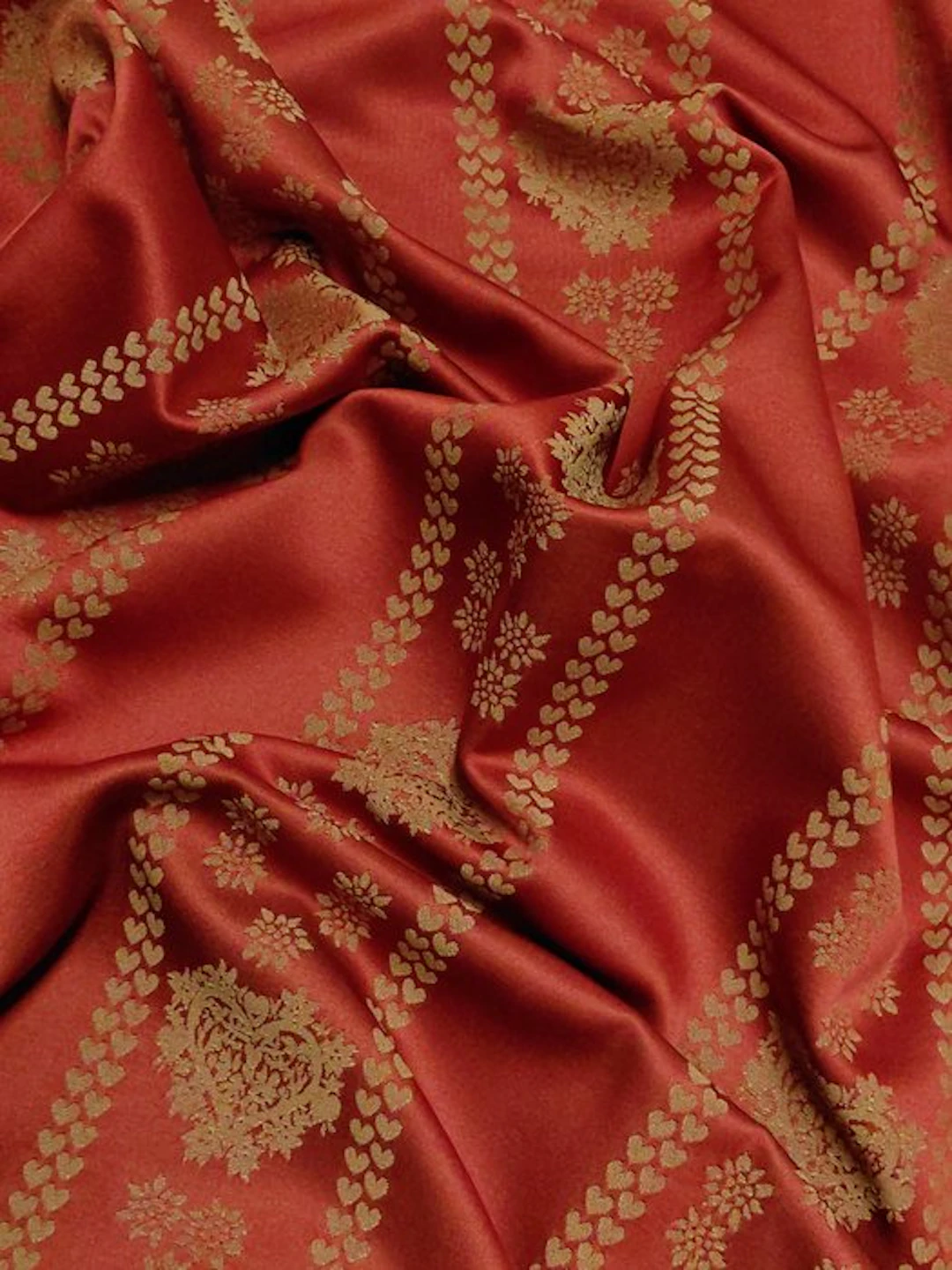 Prestigioso Tessuto Jacquard Tirolese – Rosso Veneziano...
