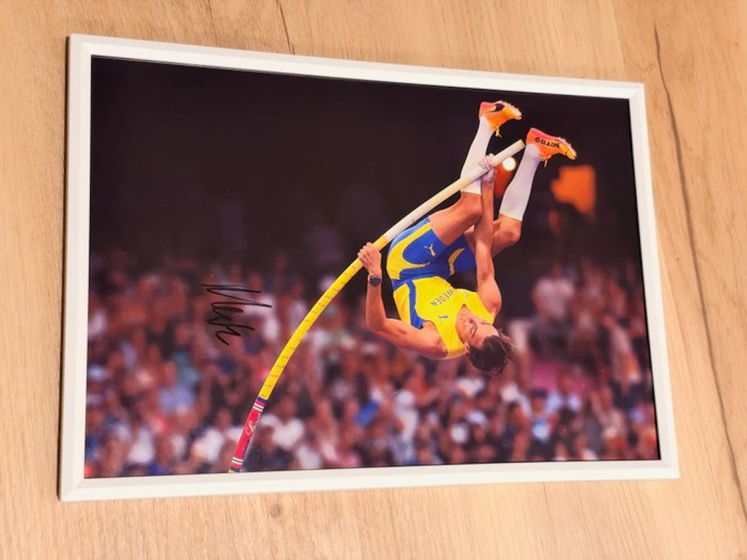 Juegos Olímpicos - Salto de pértiga - Atletismo - Mondo Duplantis - Photograph