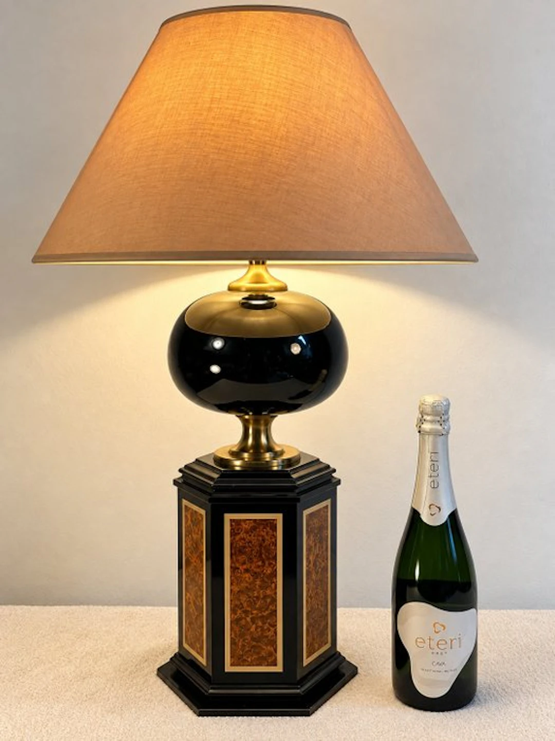 Table lamp - Burr walnut