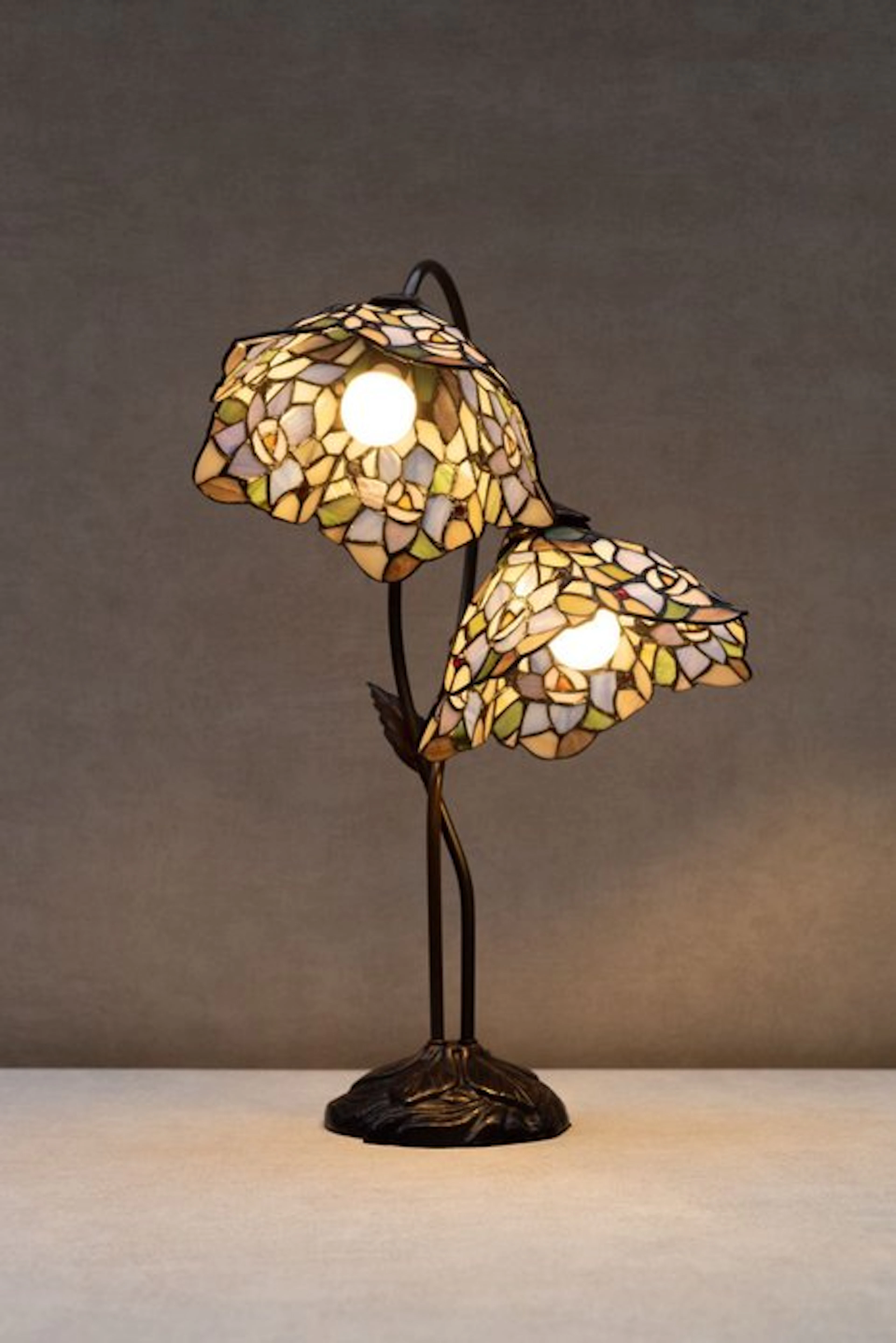 Lamp - Tiffany style - Brass, Glass