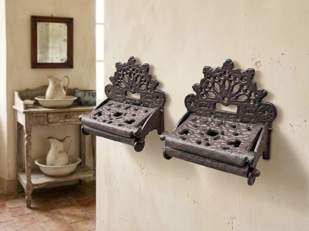 Decorative ornament (2) - Europe - toilet roll holders