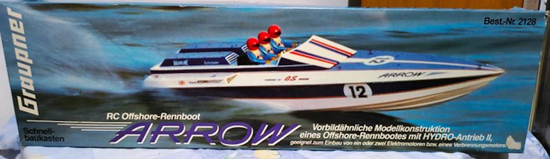 Graupner 1:20 - Half hull ship model - Arrow - quick-build kit
