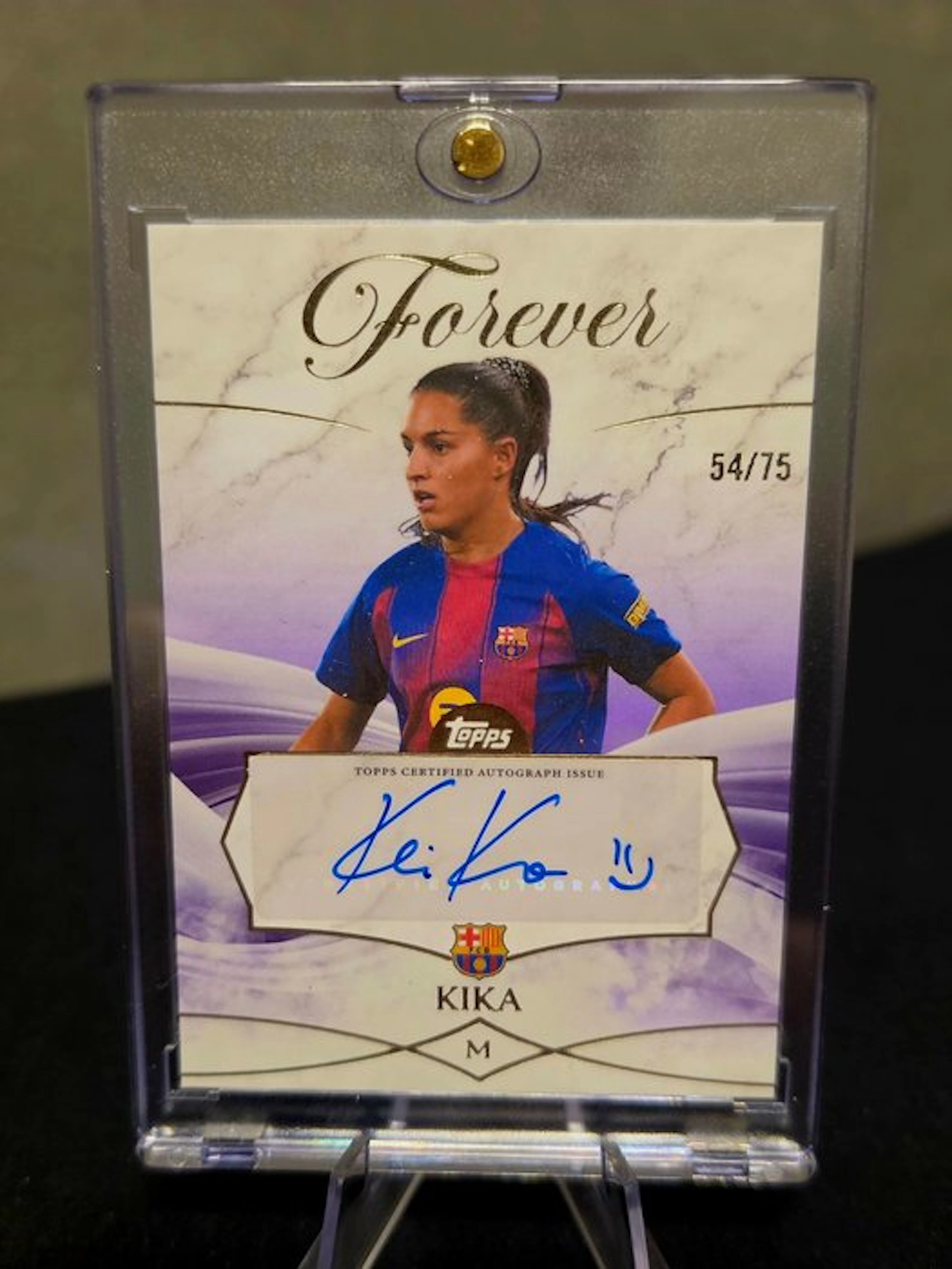 2025/26 Topps Forever Kika 54/75 Autographed card