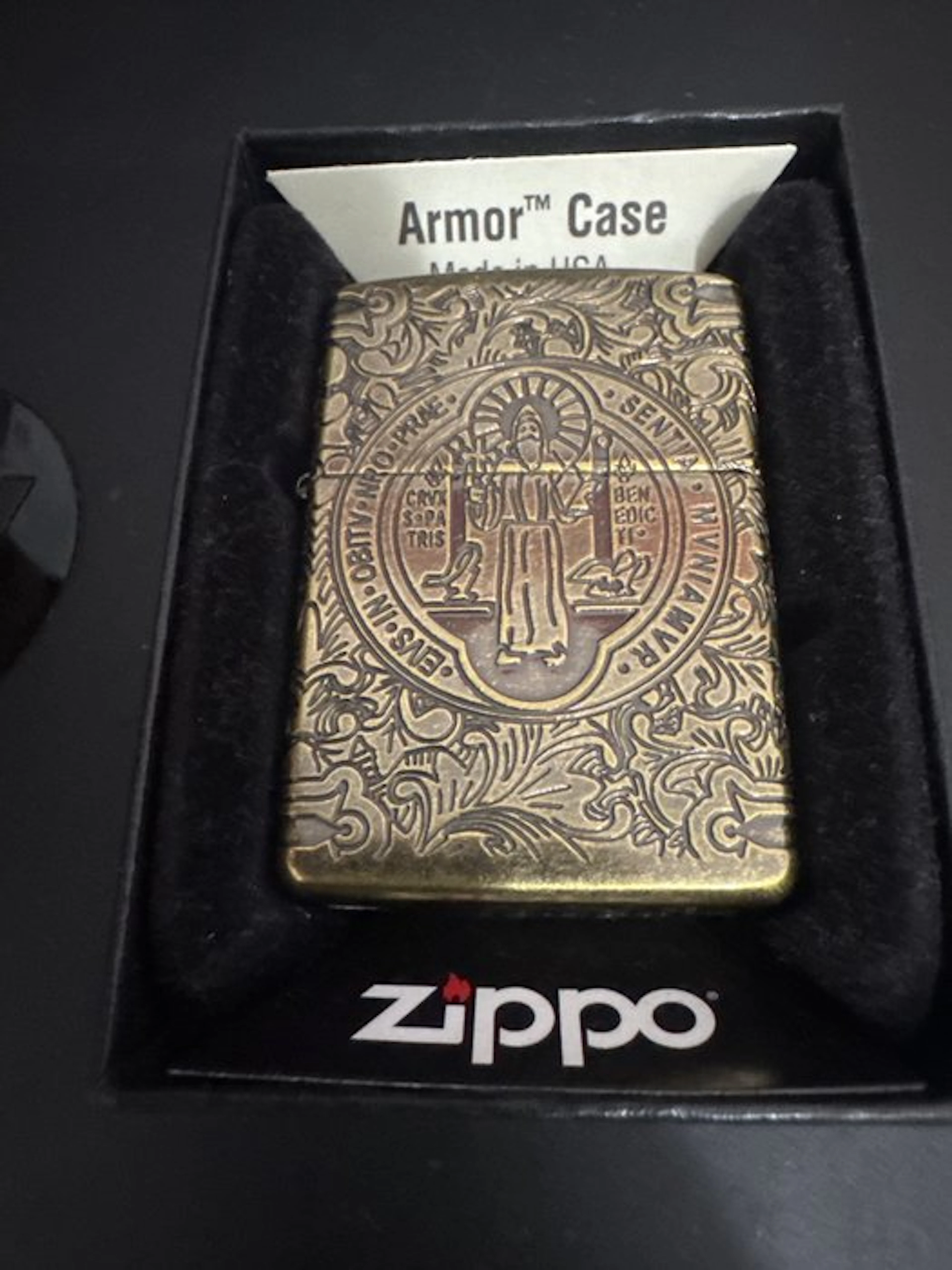 Zippo - Armor - Lighter - Brass