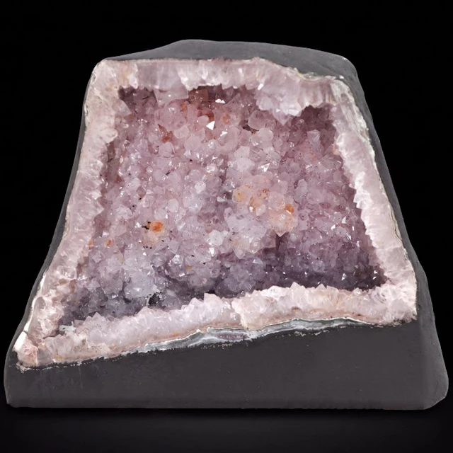 Pinkish Amethyst - 20x24x16 cm - Geode- 6.5 kg