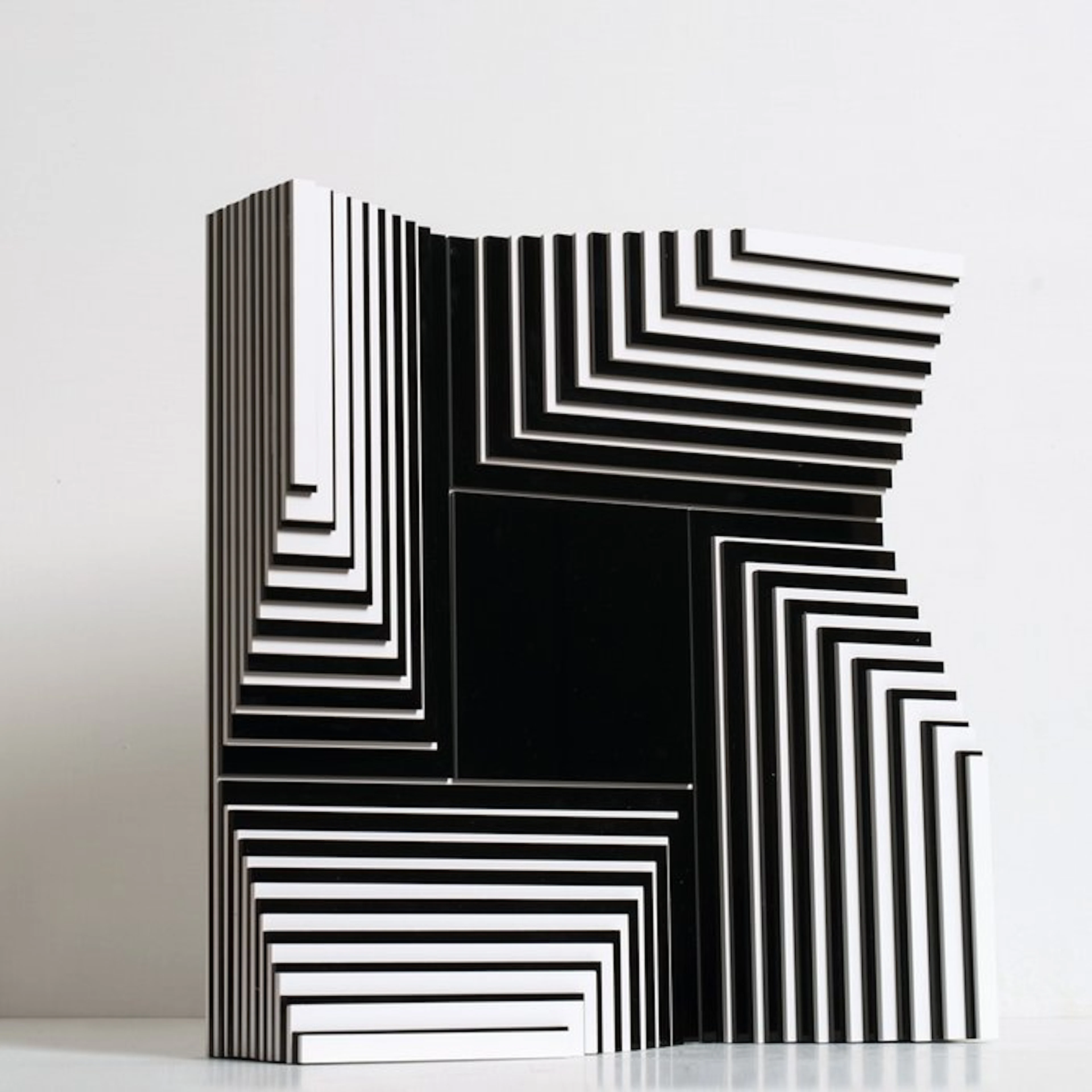 Gio Schiano - LIMITED EDITION - It's not a labyrinth