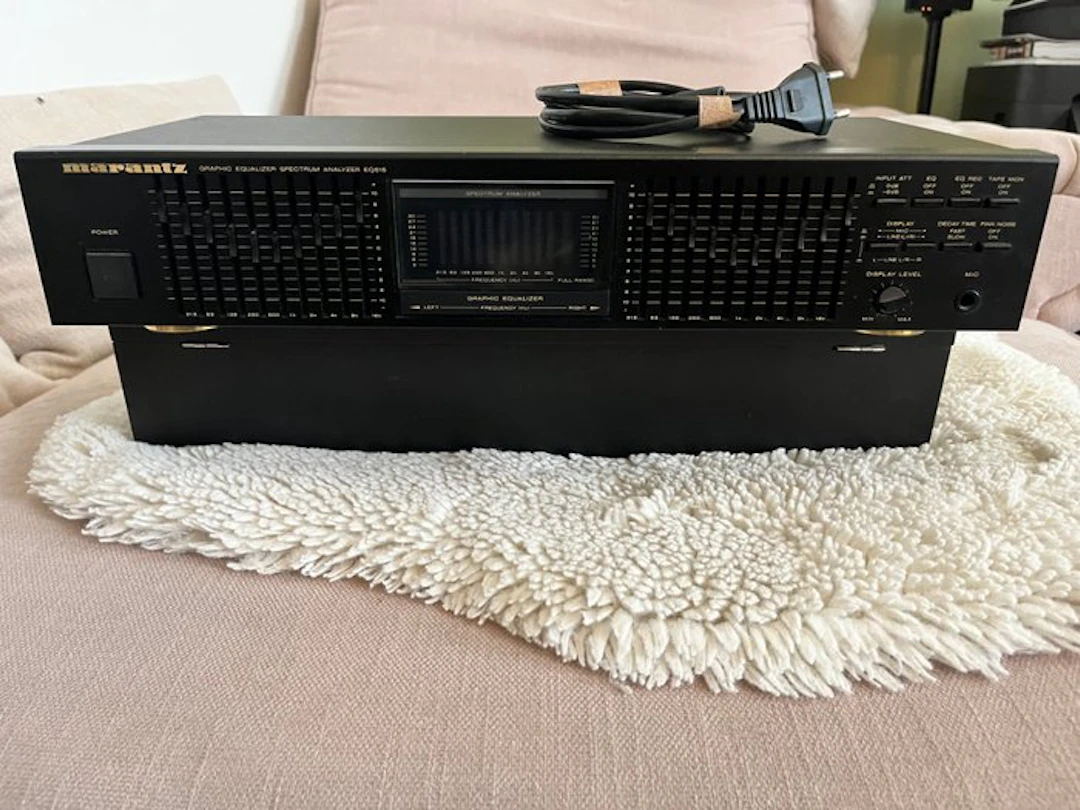Marantz - EQ515 / 10-Band with Real-Time Spectrum...