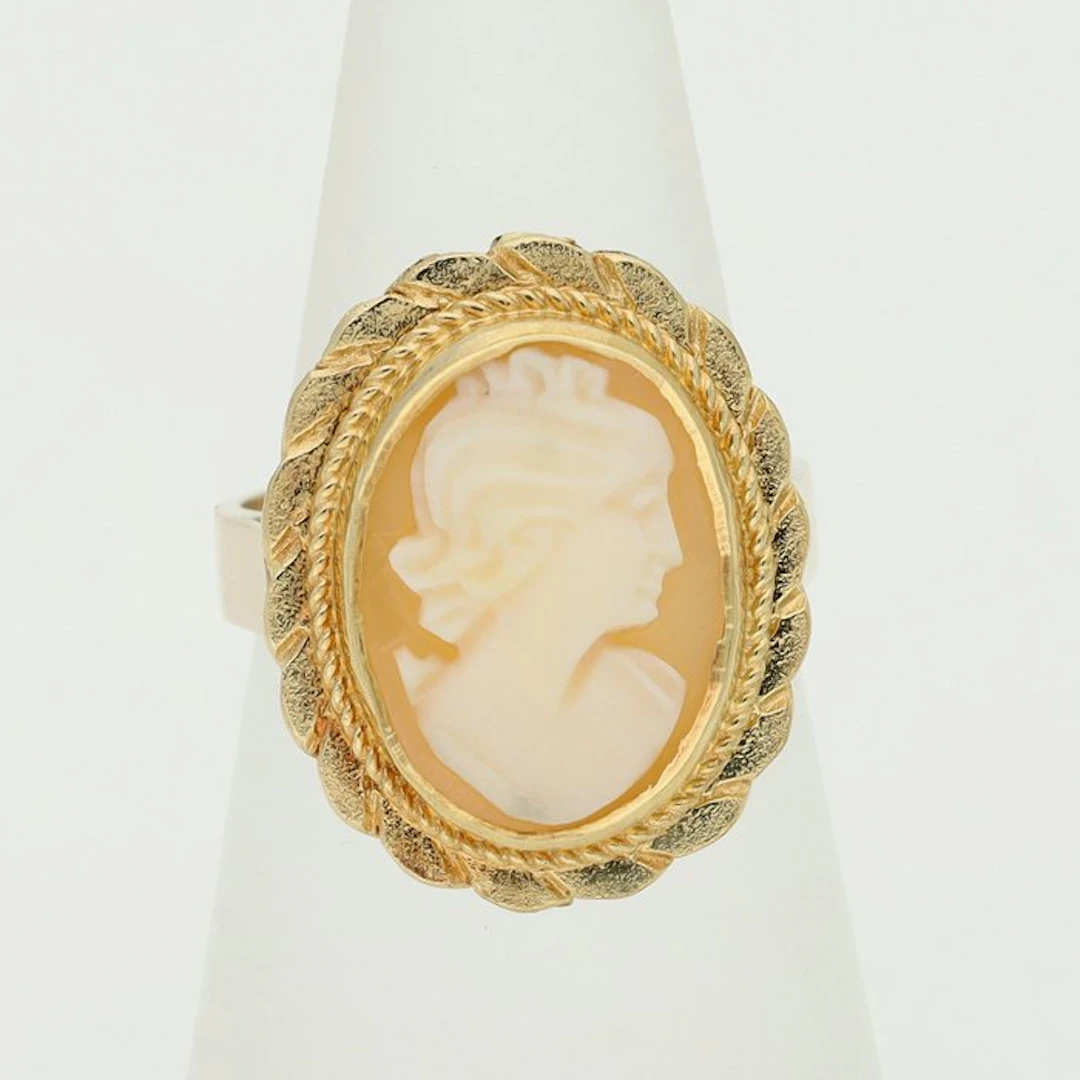 Ring - 18 kt. Yellow gold - cameo