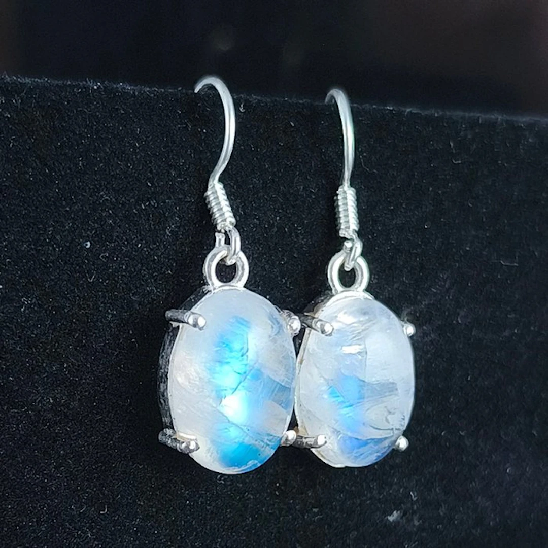 Moonstone Jewellery- 4.65 g