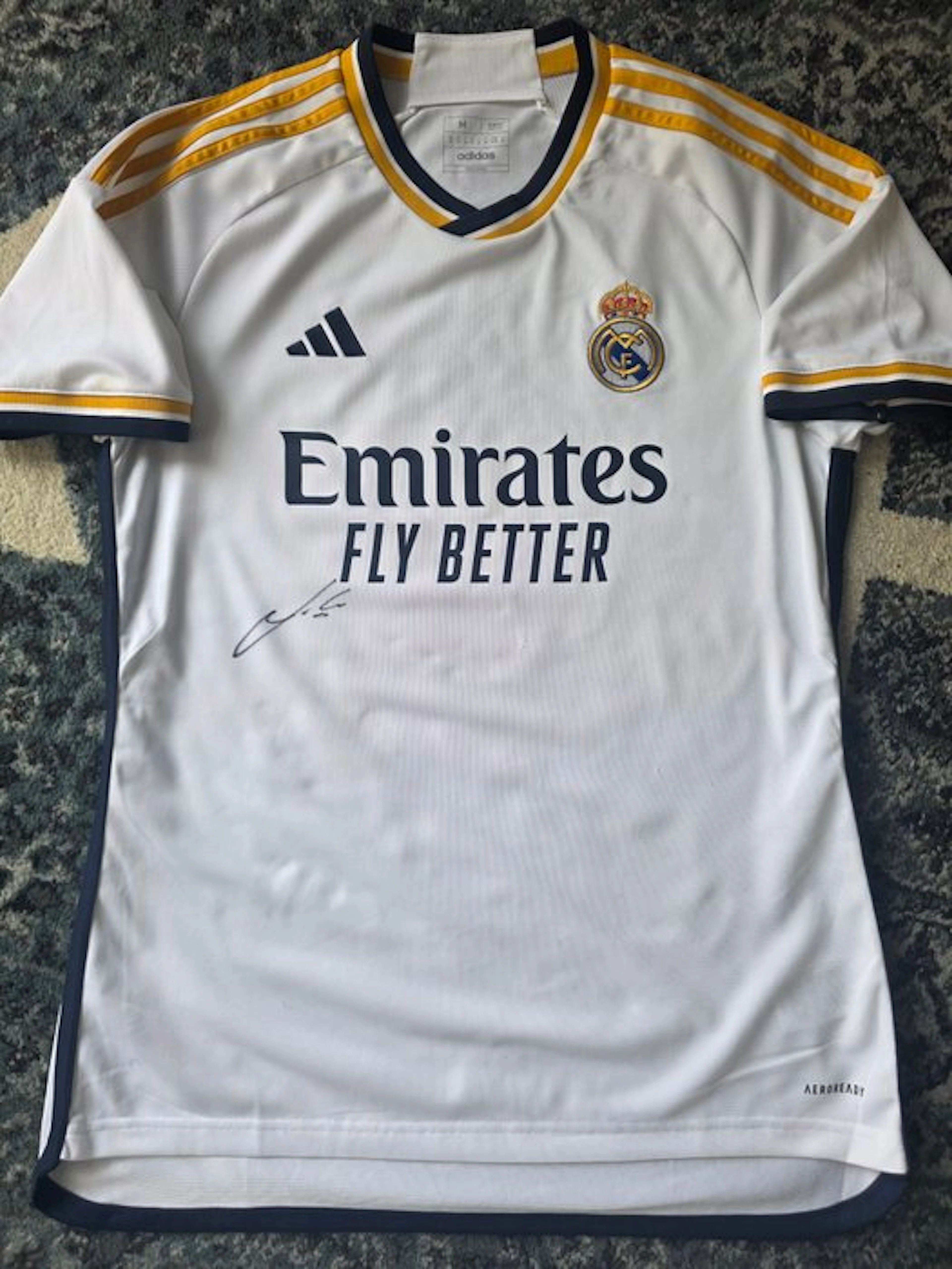 Real Madrid - Luka Modric - Football shirt