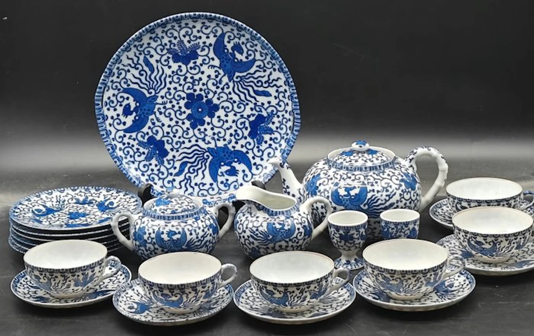 Dai Nippon - Tea service - Phoenix volant - Bone china