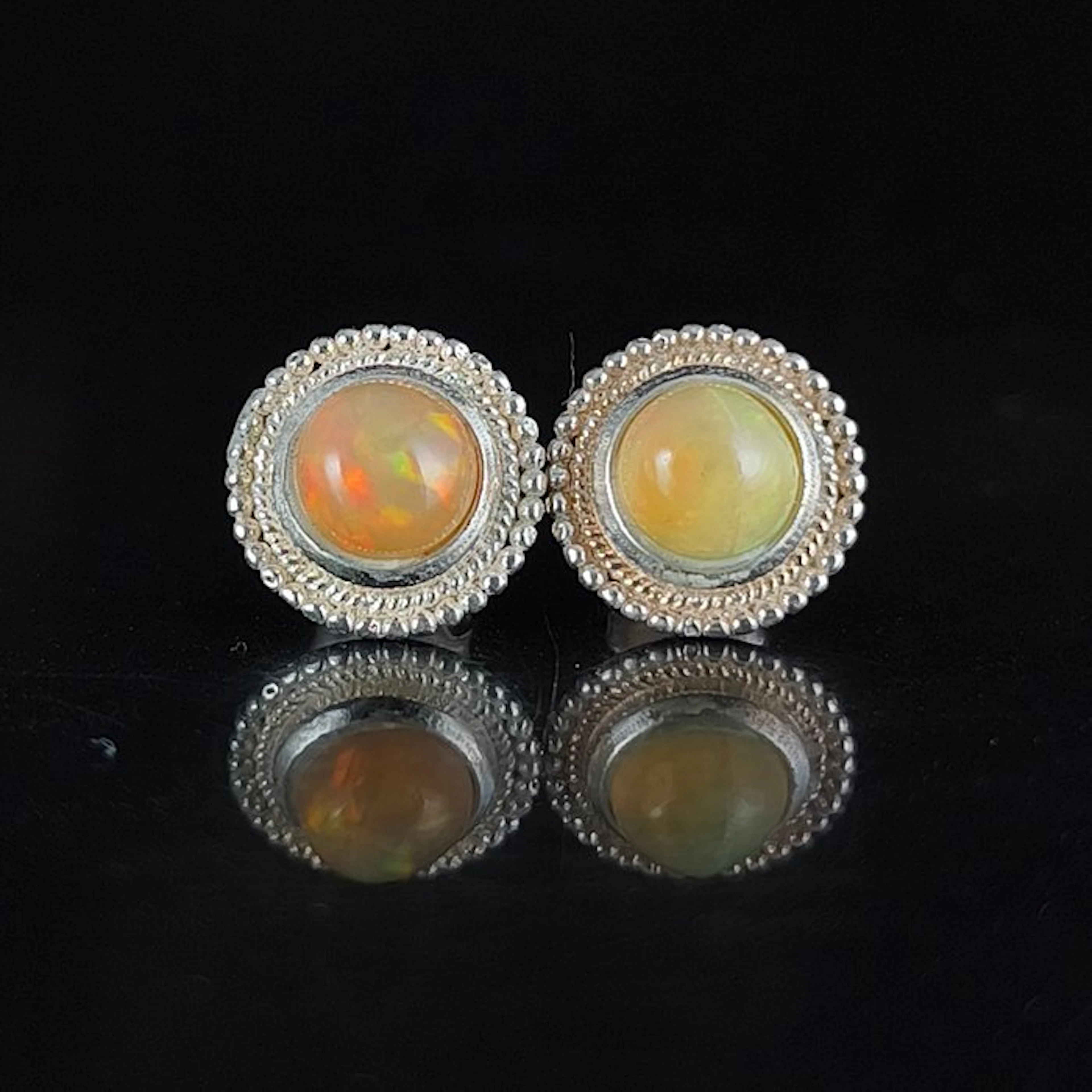 Opal - Silver - Earrings - Self-discovery