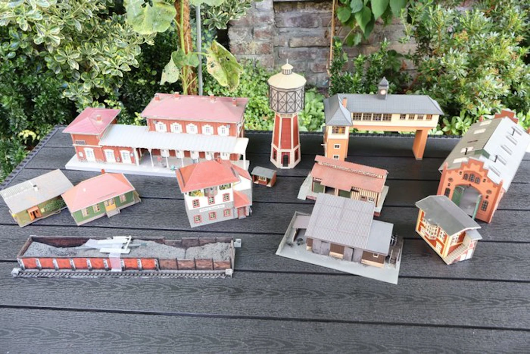 Faller H0 - Model train scenery (11)