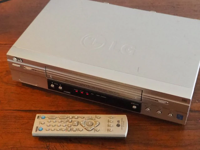 LG LV4280 Video recorder
