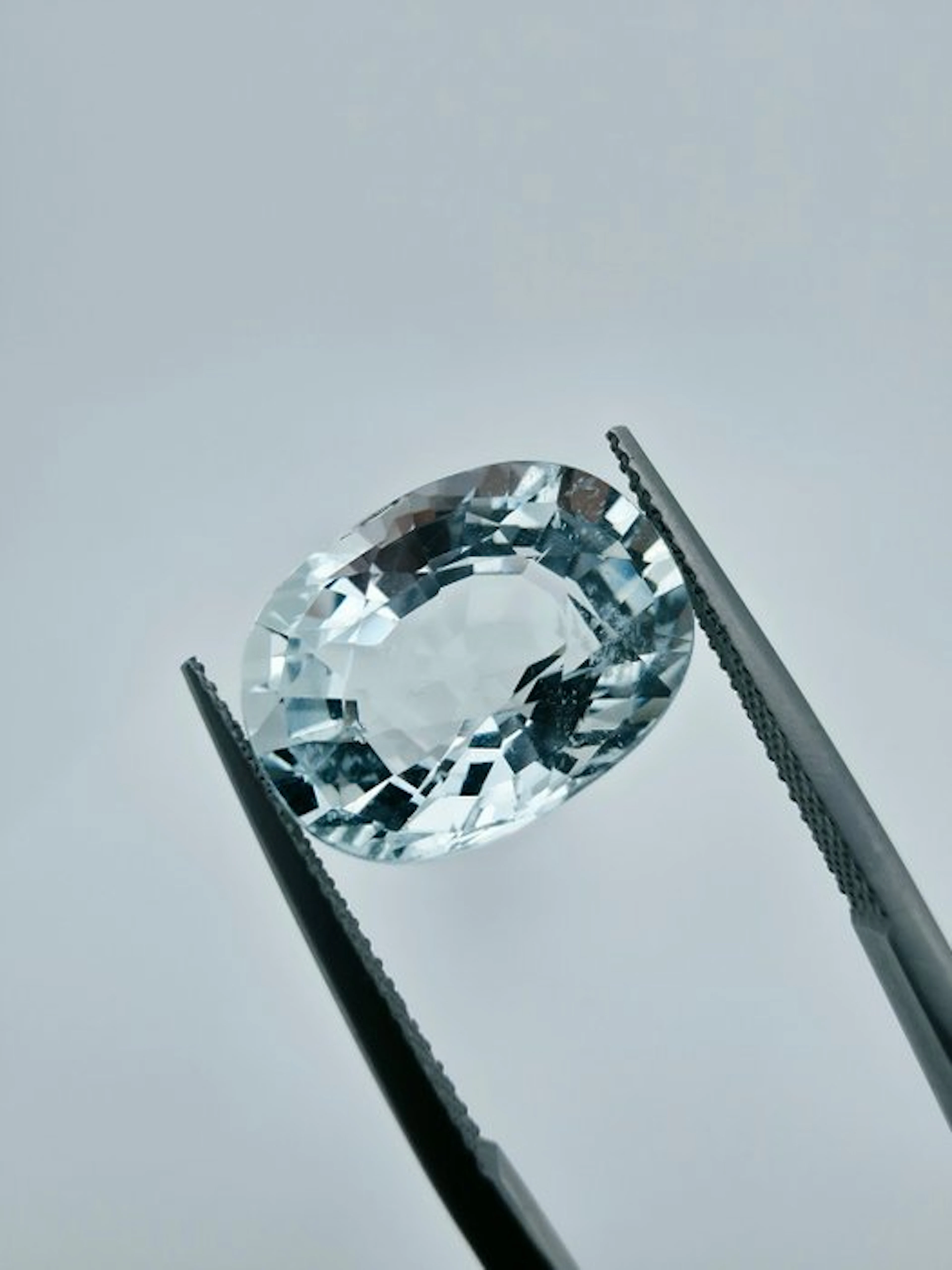 No reserve price Blue Aquamarine - 13.74 ct - Antwerp...