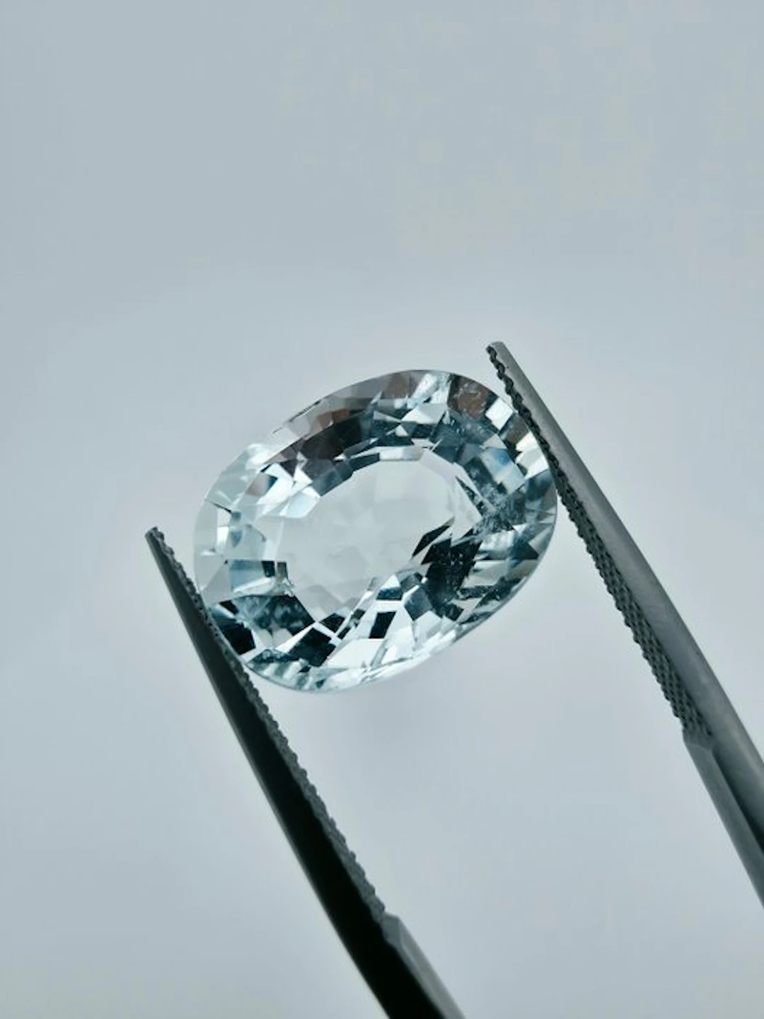No reserve price Blue Aquamarine - 13.74 ct - Antwerp...