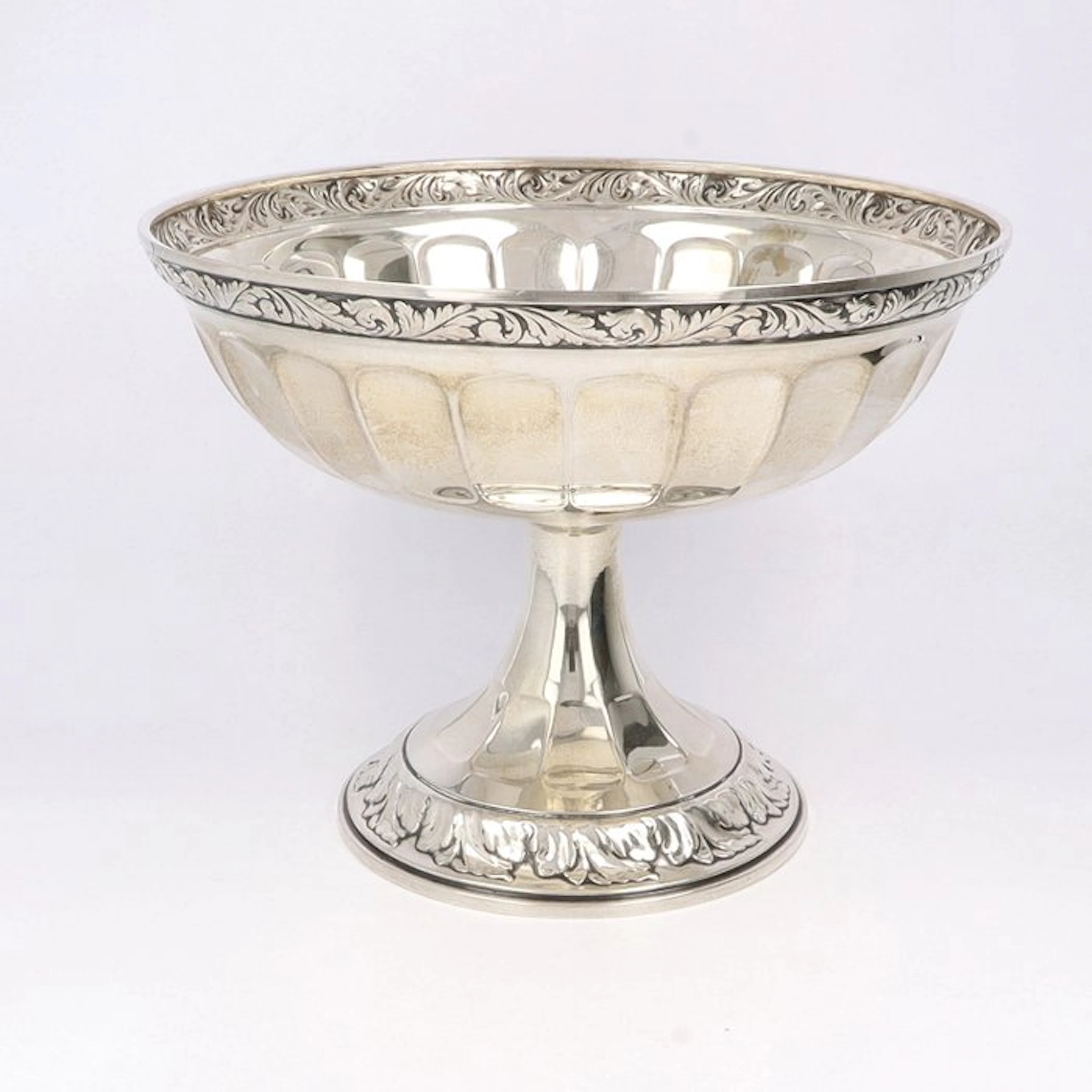 Wilkens & Söhne - Fruit bowl - .800 silver
