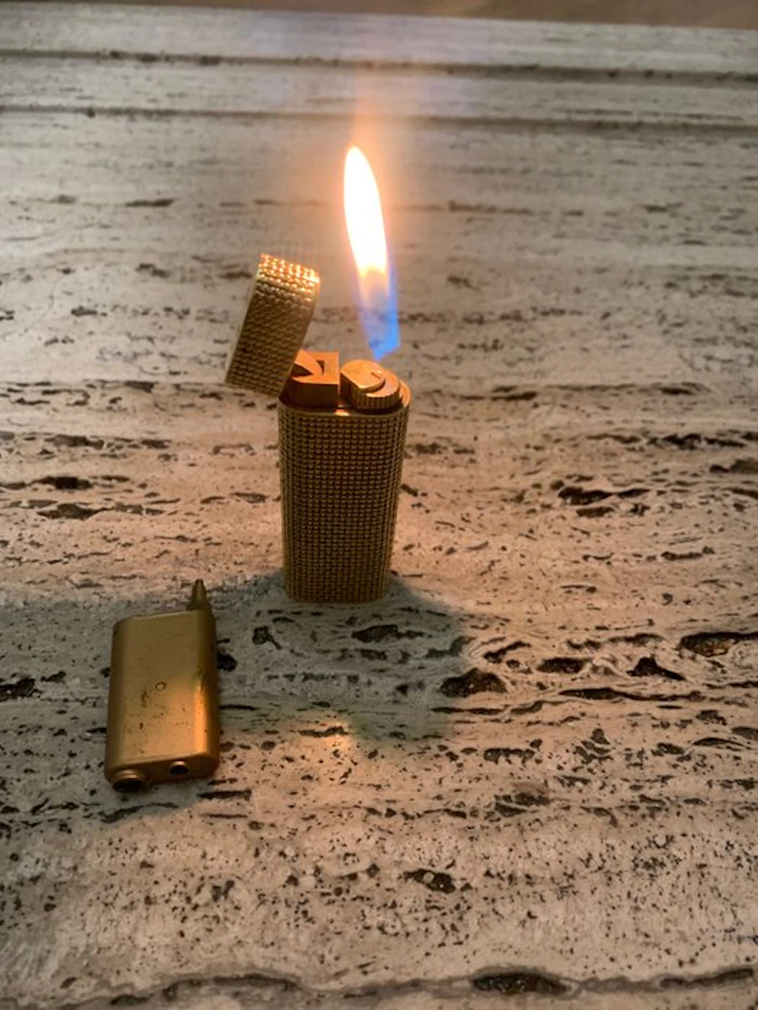 Cartier - Lighter - Gold plated