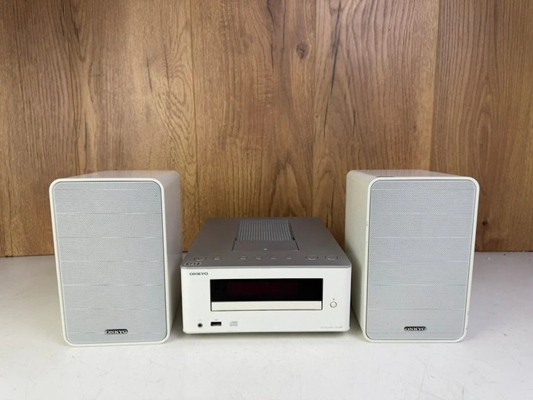 Onkyo - CR-245 CD Receiver RDS + Speakers Stereo set