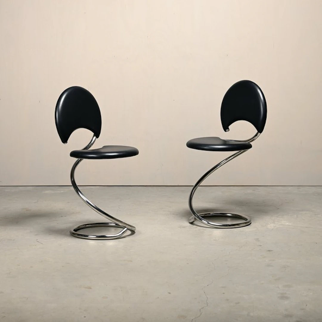 Poul Henningsen Møbelfabrik - Poul Henningsen - Chair (2)...