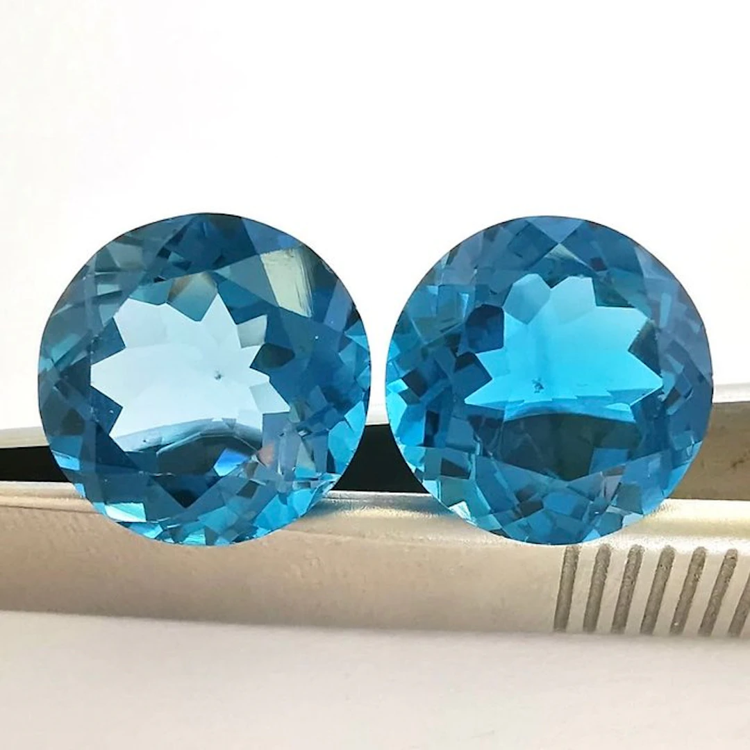 No reserve price - 2 pcs Topaz - 17.28 ct - Antwerp...