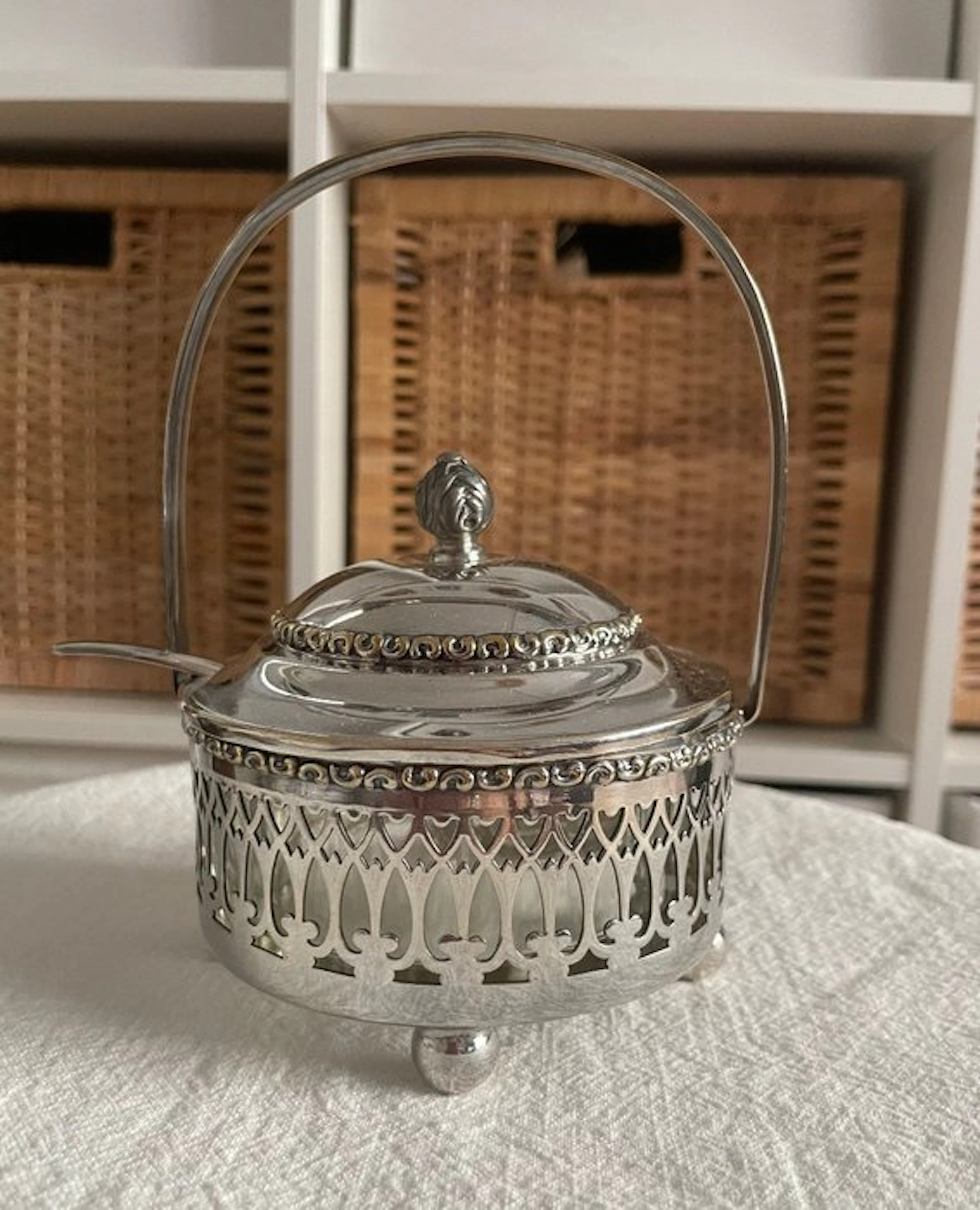 Berndorf Esslingen - Sugar bowl - Silver-plated metal...